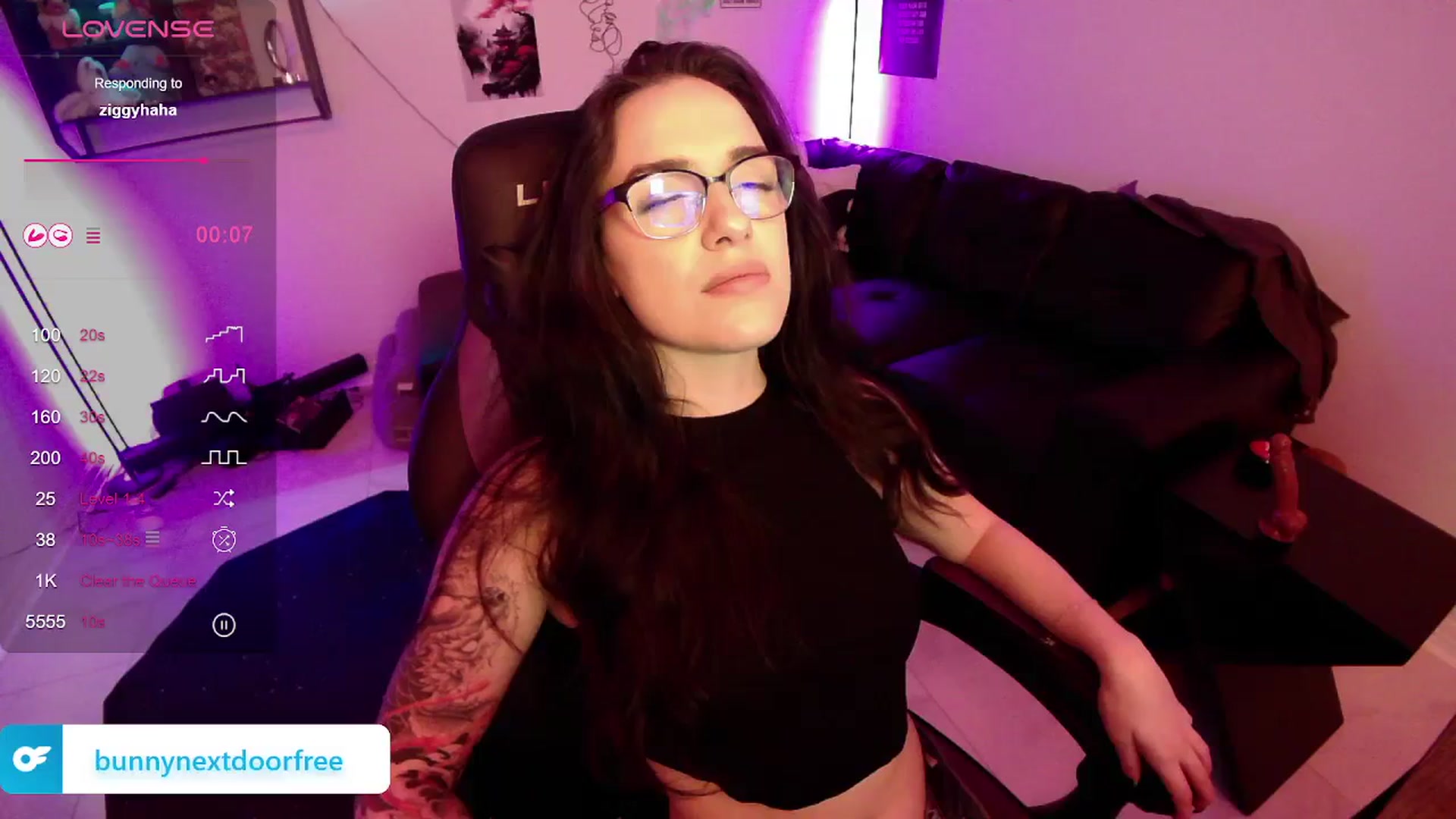 Gallery image thumbnail from BunnyNextDoor's myfreecams stream on, 03/03/2024, 15:49 image 14 of 20