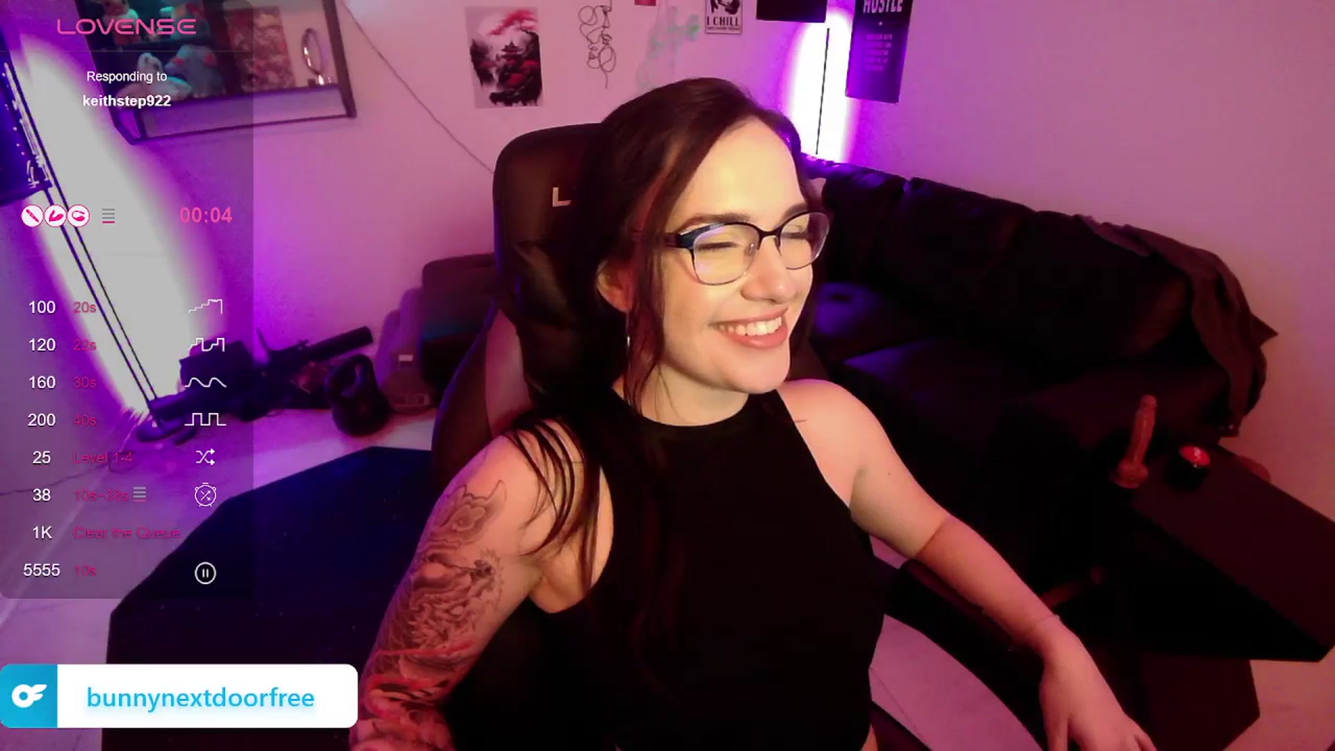 Gallery image thumbnail from BunnyNextDoor's myfreecams stream on, 03/03/2024, 18:11 image 17 of 20