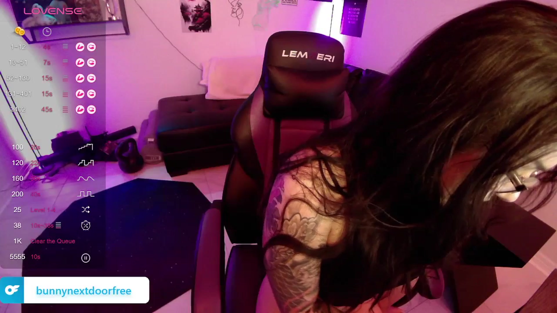 Gallery image thumbnail from BunnyNextDoor's myfreecams stream on, 03/03/2024, 18:11 image 3 of 20