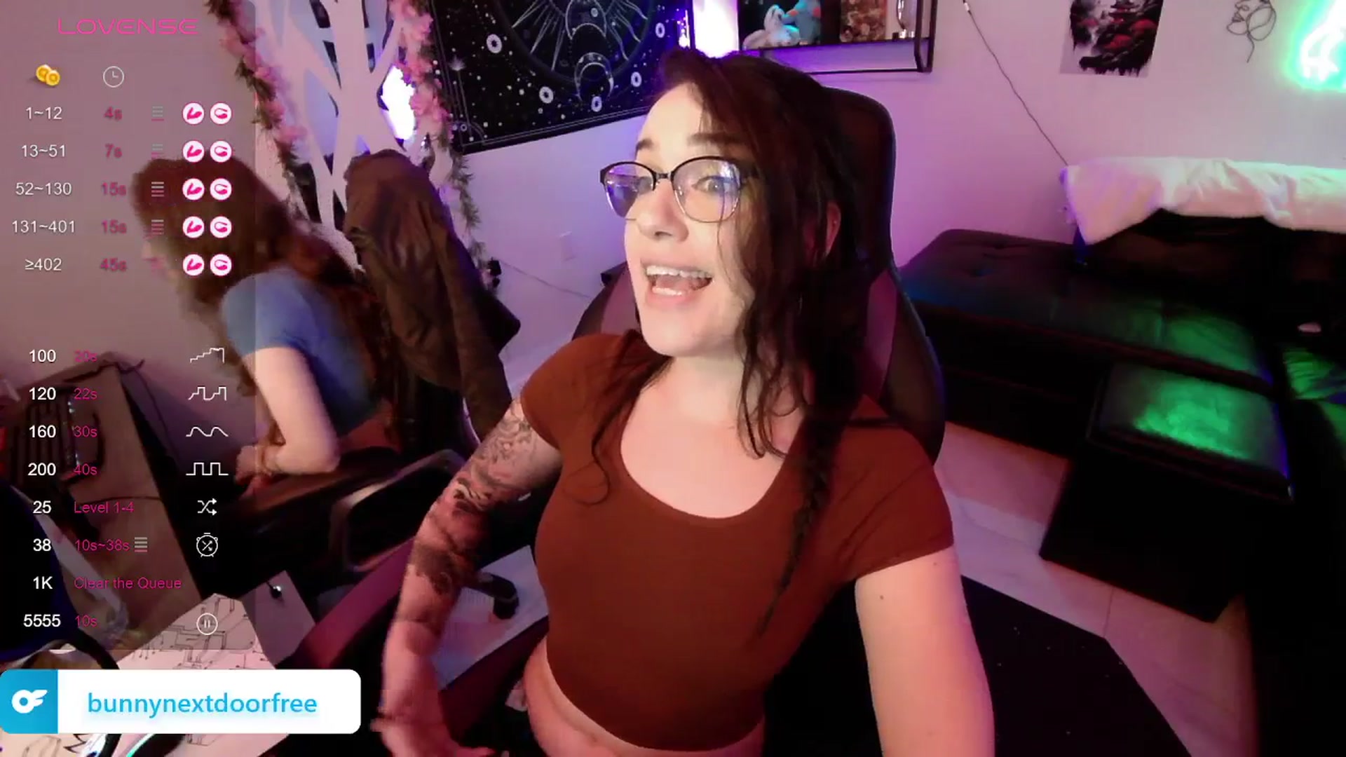 Gallery image thumbnail from BunnyNextDoor's myfreecams stream on, 03/04/2024, 16:34 image 16 of 20