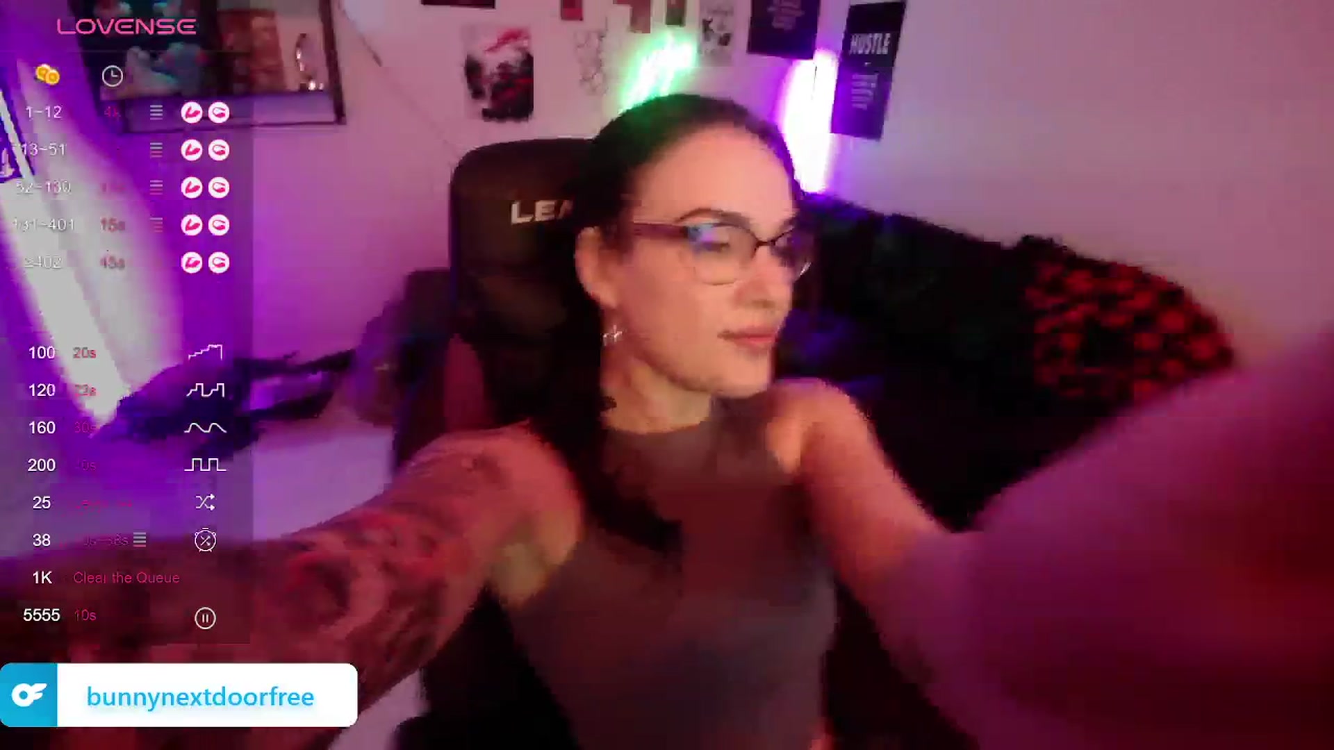 Gallery image thumbnail from BunnyNextDoor's myfreecams stream on, 03/05/2024, 14:43 image 10 of 20
