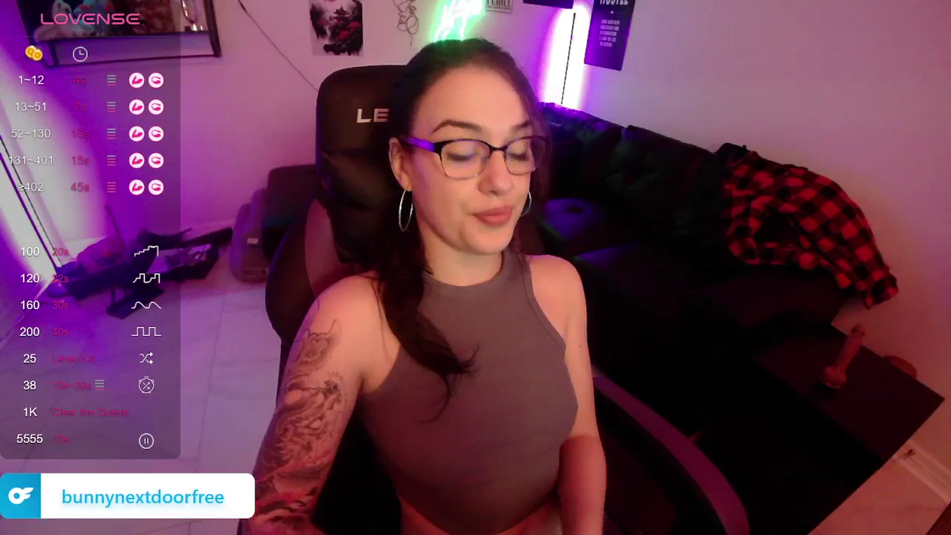 Gallery image thumbnail from BunnyNextDoor's myfreecams stream on, 03/05/2024, 14:43 image 14 of 20