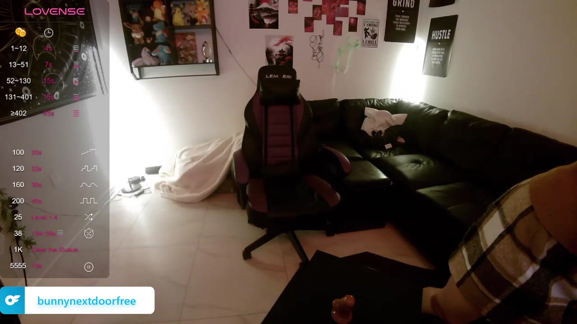 Gallery image thumbnail from BunnyNextDoor's myfreecams stream on, 03/07/2024, 14:29 image 3 of 20