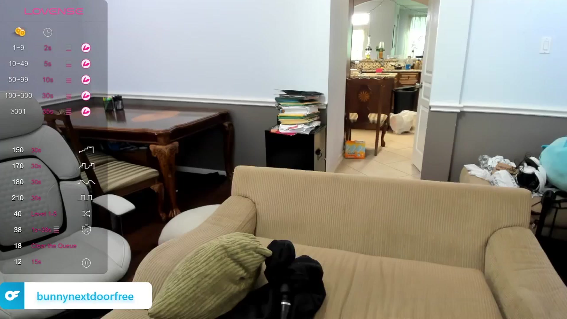 Gallery image thumbnail from BunnyNextDoor's myfreecams stream on, 03/10/2024, 20:35 image 18 of 20