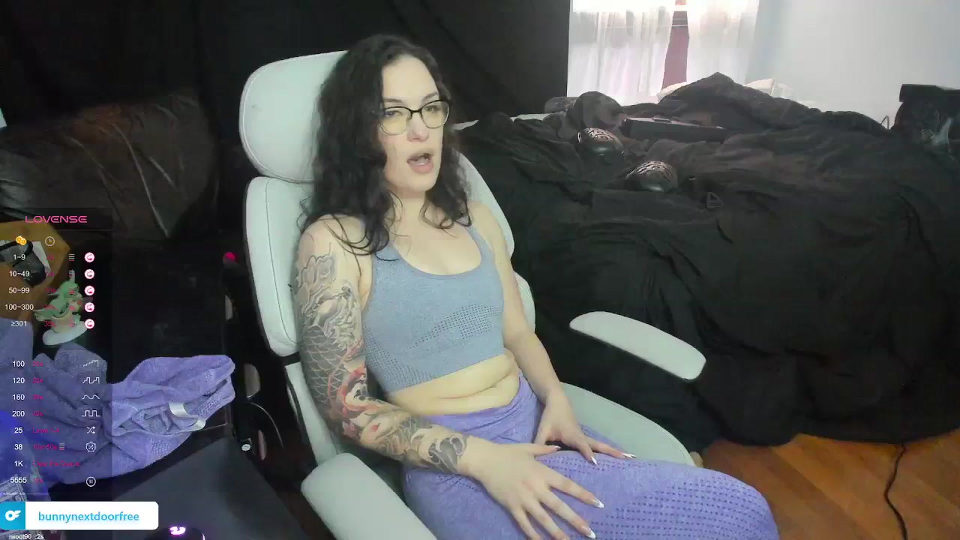Gallery image thumbnail from BunnyNextDoor's myfreecams stream on, 03/21/2024, 18:47 image 13 of 20