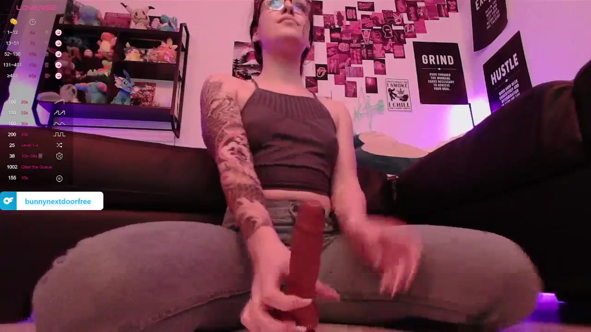 Gallery image thumbnail from BunnyNextDoor's myfreecams stream on, 03/24/2024, 14:24 image 5 of 20