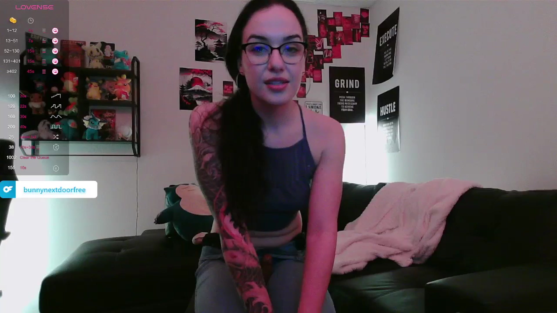 Gallery image thumbnail from BunnyNextDoor's myfreecams stream on, 03/24/2024, 18:40 image 14 of 20
