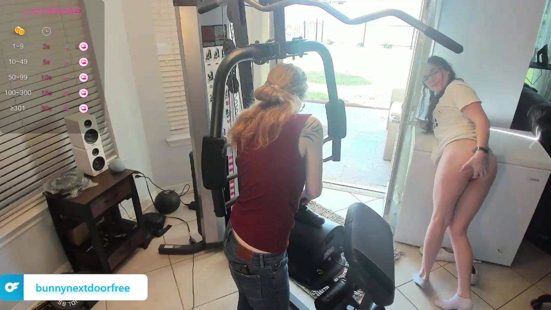 Gallery image thumbnail from BunnyNextDoor's myfreecams stream on, 03/26/2024, 14:40 image 17 of 20
