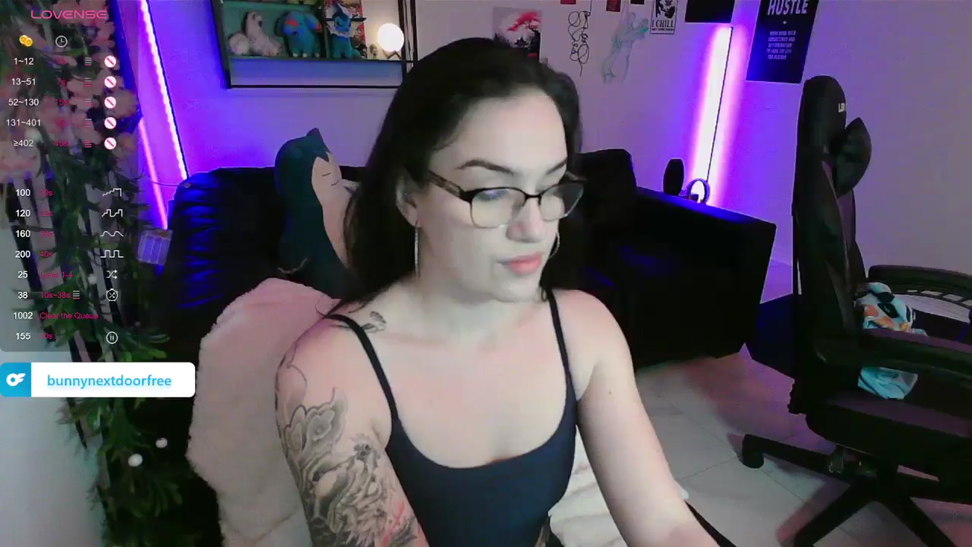 Gallery image thumbnail from BunnyNextDoor's myfreecams stream on, 04/02/2024, 16:12 image 2 of 20
