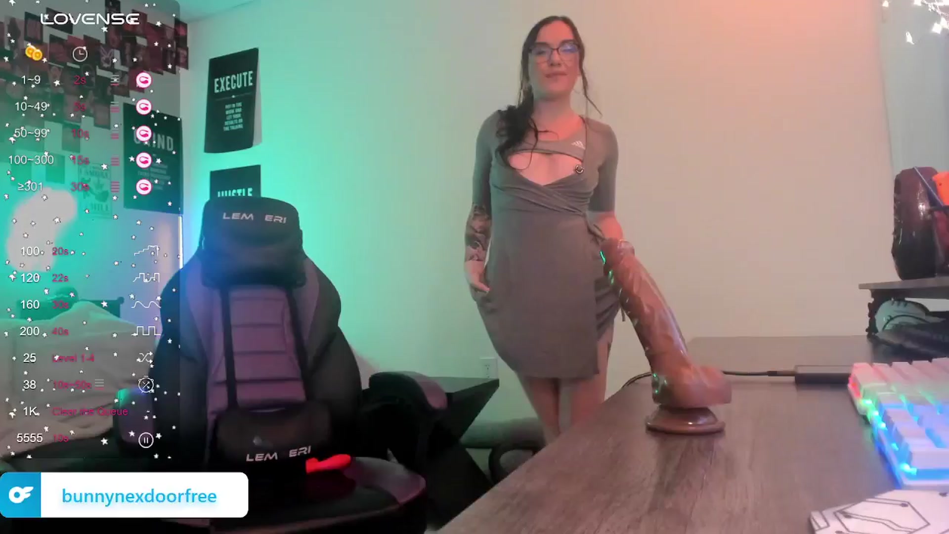 Gallery image thumbnail from BunnyNextDoor's myfreecams stream on, 05/22/2024, 19:19 image 1 of 20