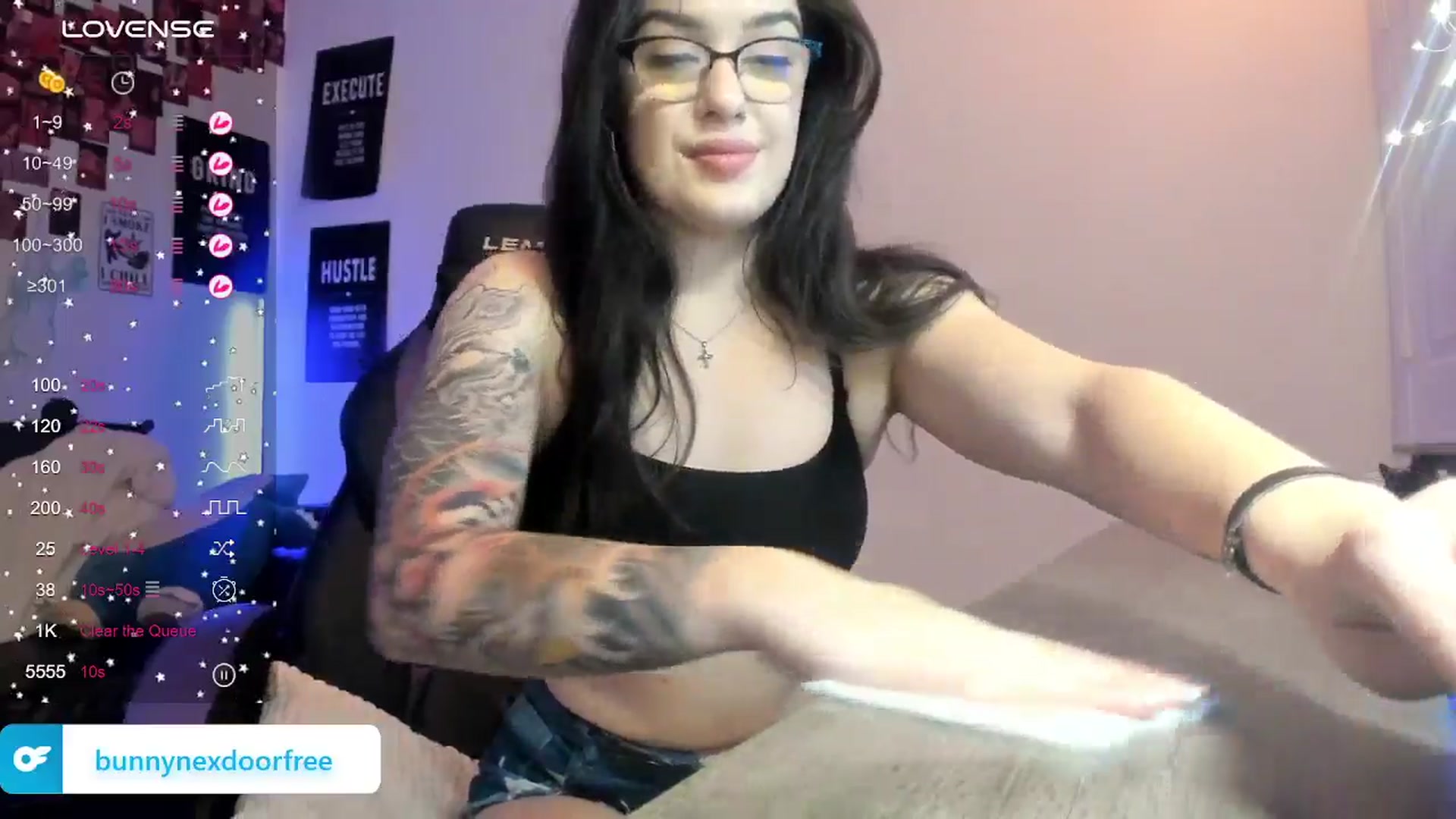 Gallery image thumbnail from BunnyNextDoor's myfreecams stream on, 05/27/2024, 19:21 image 16 of 20