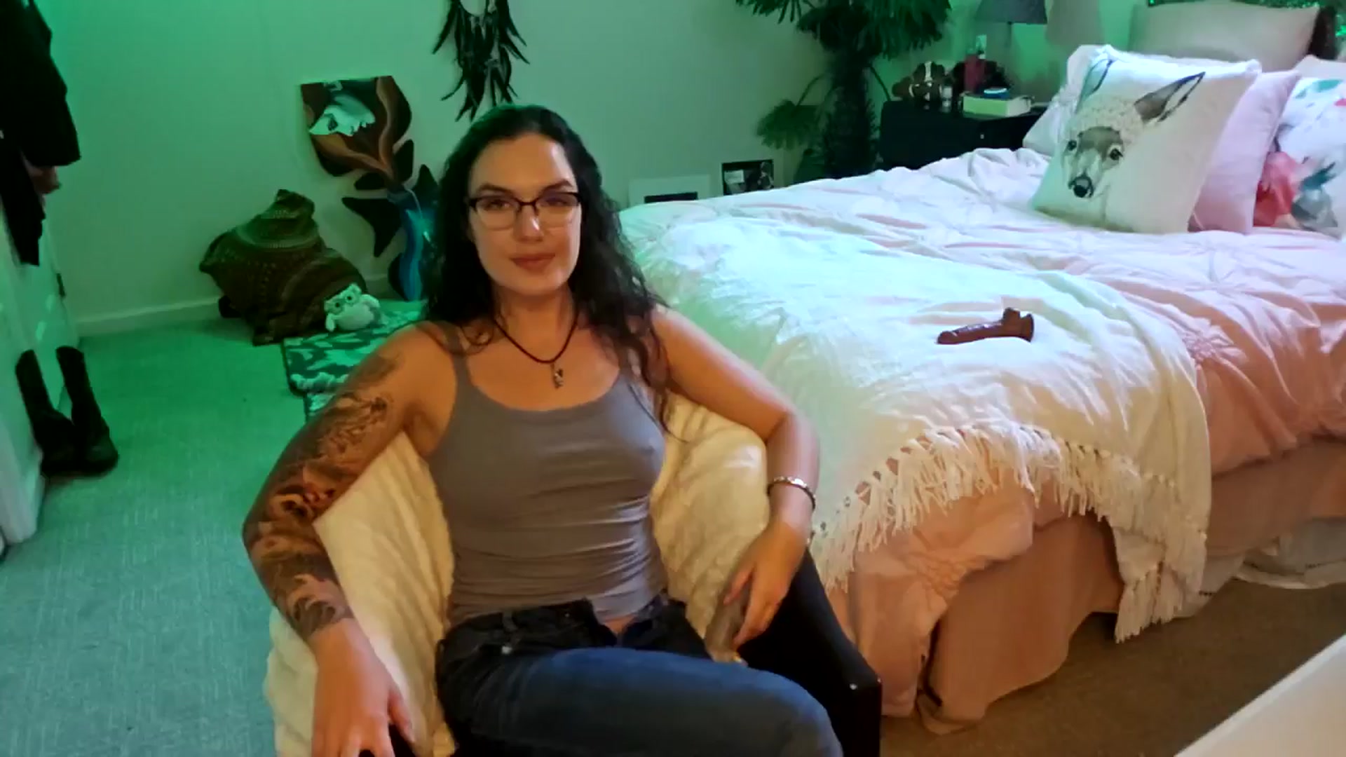 Gallery image thumbnail from BunnyNextDoor's myfreecams stream on, 08/27/2024, 22:53 image 13 of 20