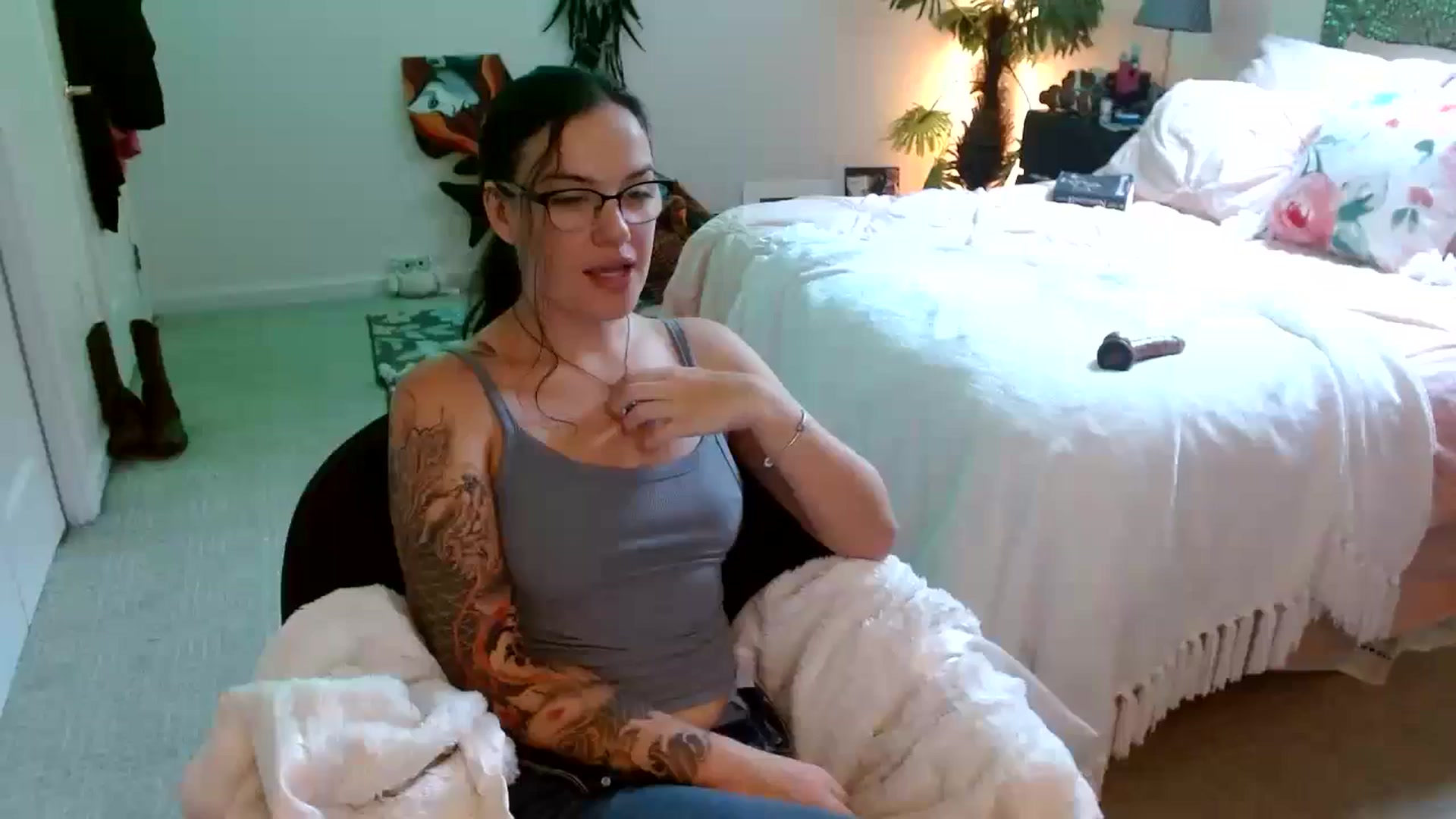 Gallery image thumbnail from BunnyNextDoor's myfreecams stream on, 08/31/2024, 17:26 image 10 of 20
