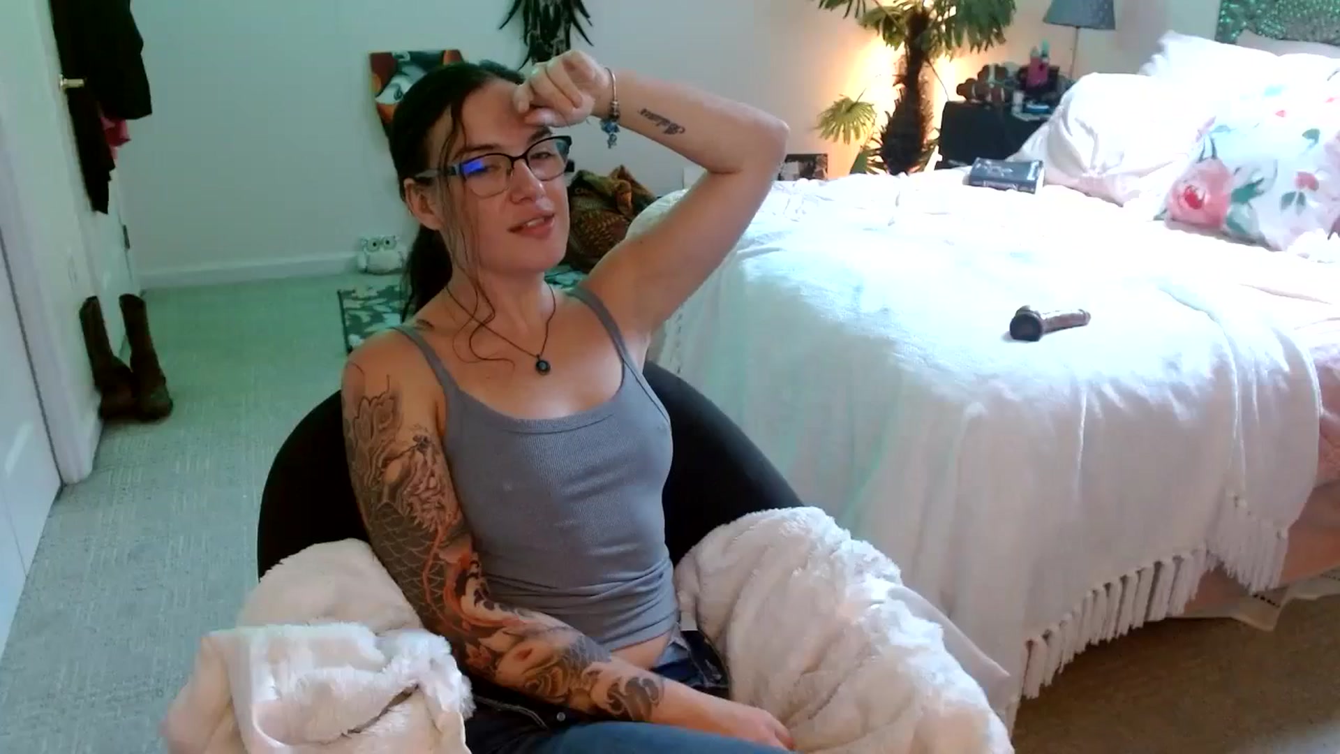 Gallery image thumbnail from BunnyNextDoor's myfreecams stream on, 08/31/2024, 17:26 image 8 of 20