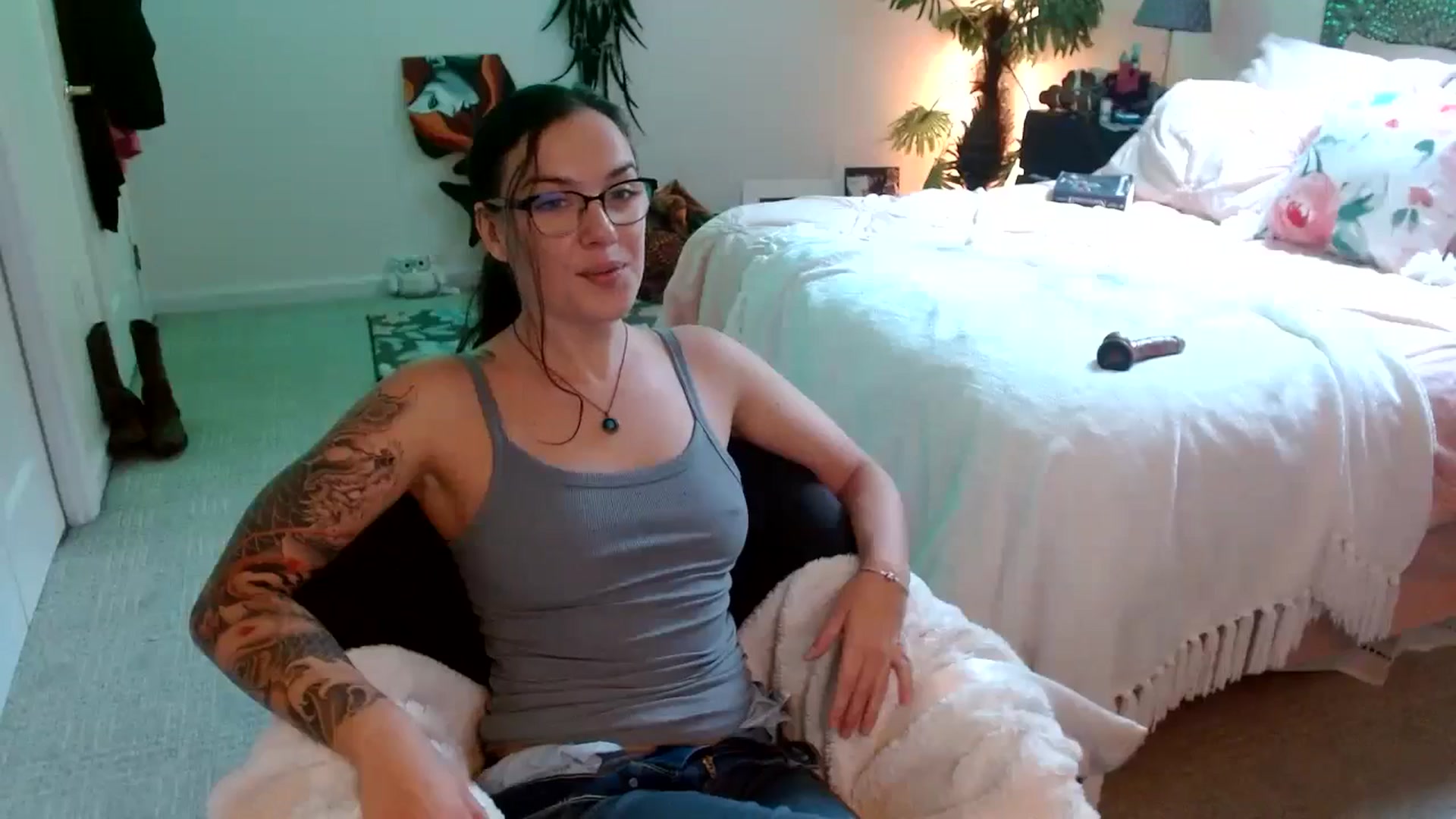 Gallery image thumbnail from BunnyNextDoor's myfreecams stream on, 08/31/2024, 17:26 image 14 of 20
