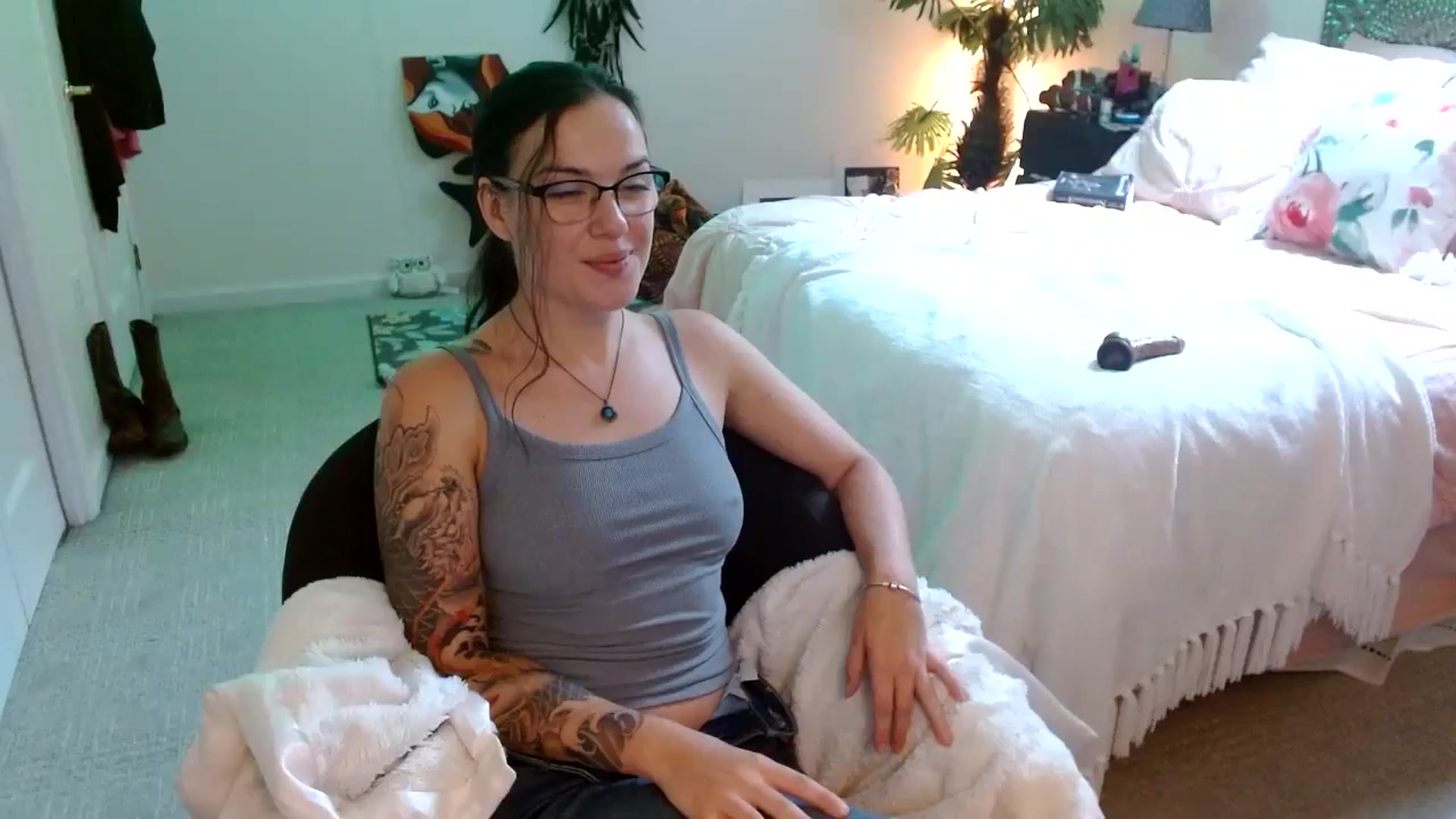 Gallery image thumbnail from BunnyNextDoor's myfreecams stream on, 08/31/2024, 17:26 image 7 of 20