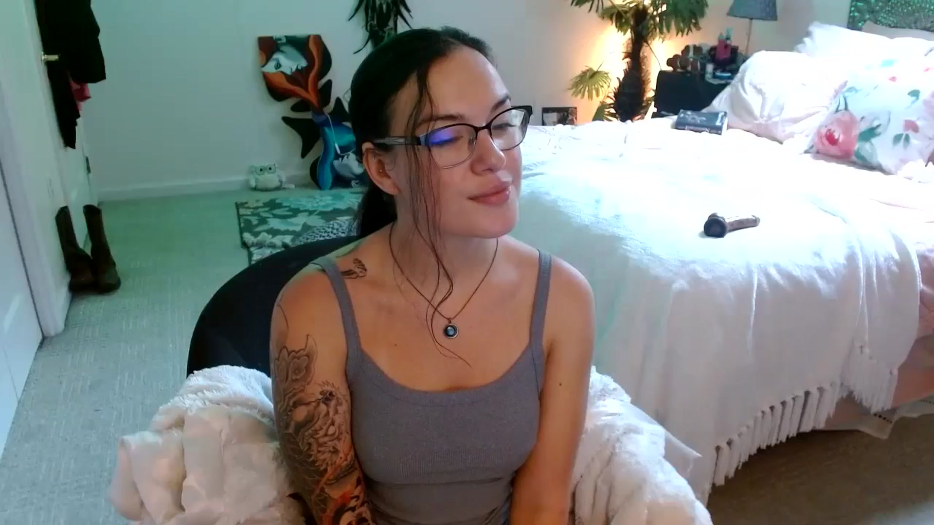 Gallery image thumbnail from BunnyNextDoor's myfreecams stream on, 08/31/2024, 17:26 image 1 of 20
