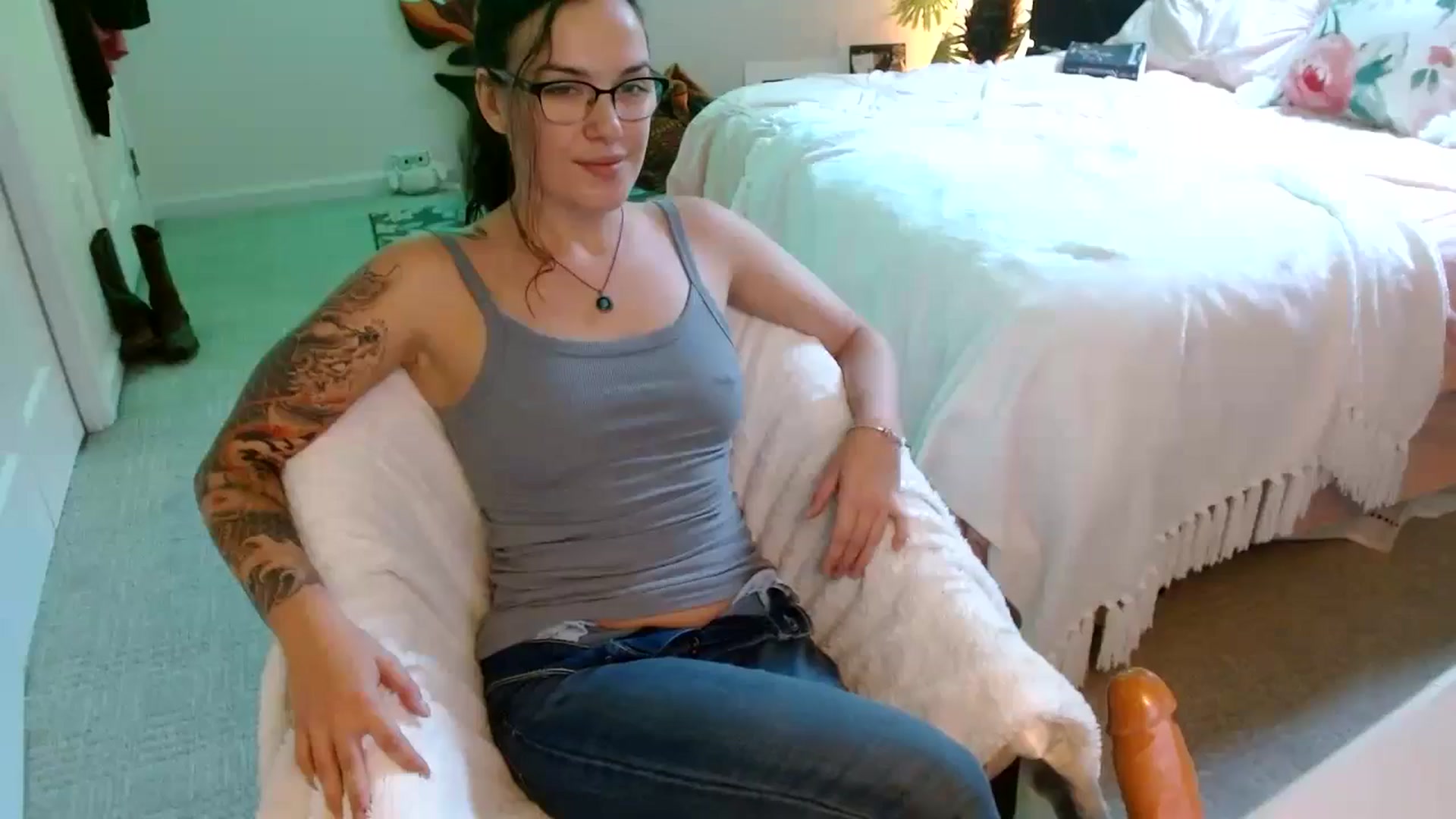 Gallery image thumbnail from BunnyNextDoor's myfreecams stream on, 08/31/2024, 18:43 image 20 of 20