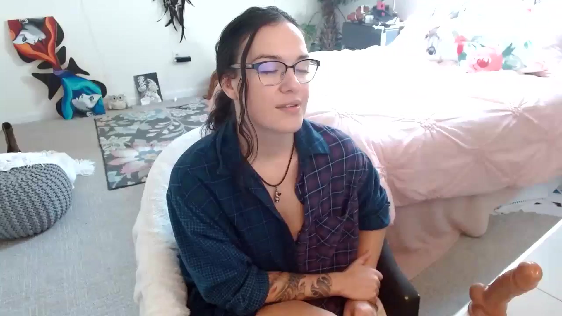 Gallery image thumbnail from BunnyNextDoor's myfreecams stream on, 09/04/2024, 17:11 image 11 of 20