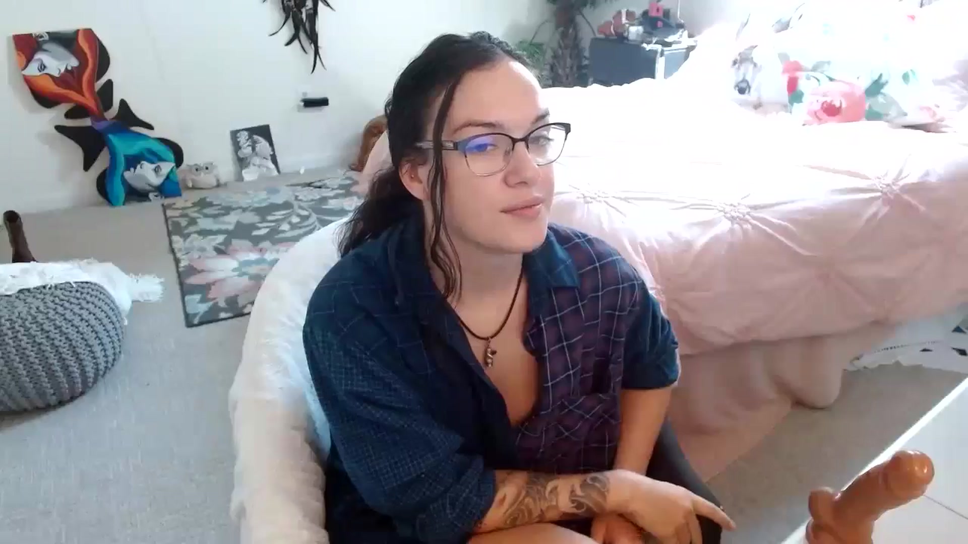 Gallery image thumbnail from BunnyNextDoor's myfreecams stream on, 09/04/2024, 17:11 image 10 of 20