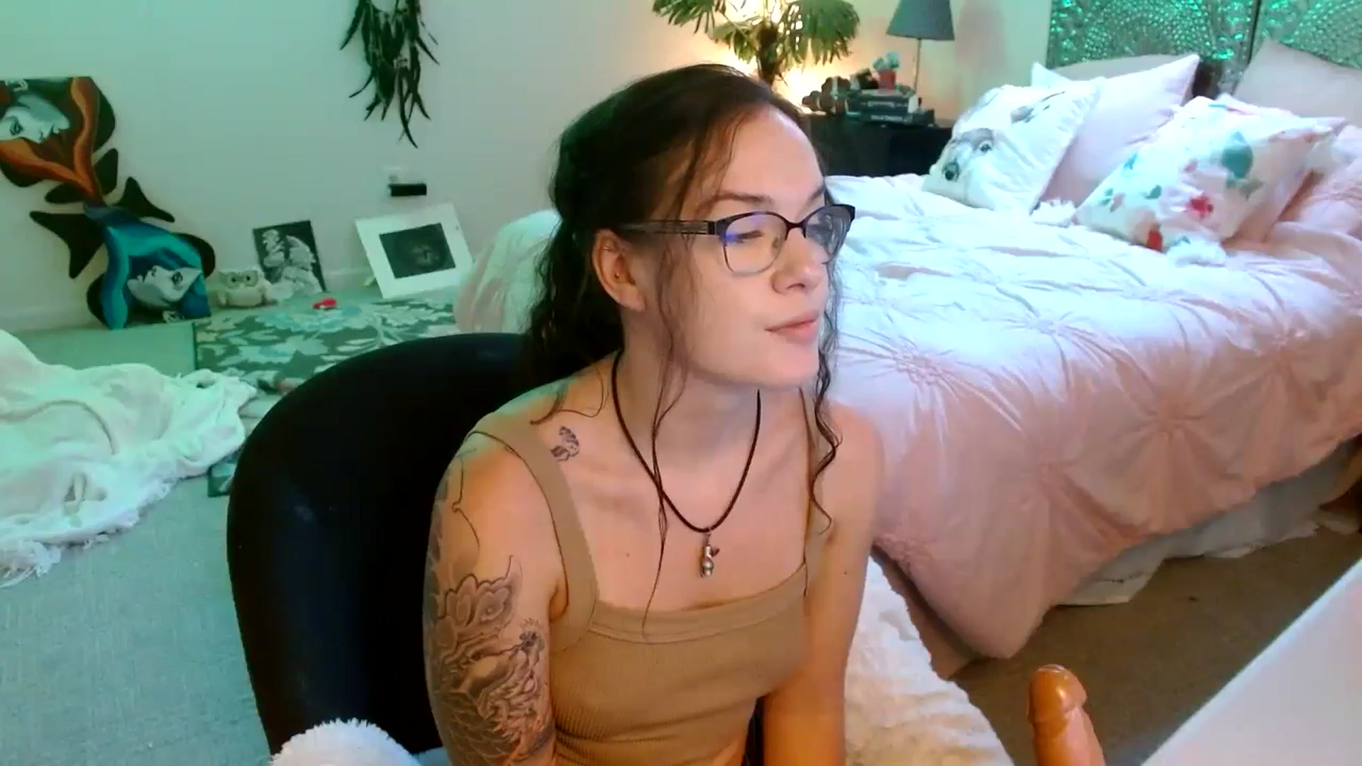 Gallery image thumbnail from BunnyNextDoor's myfreecams stream on, 09/13/2024, 22:27 image 17 of 20