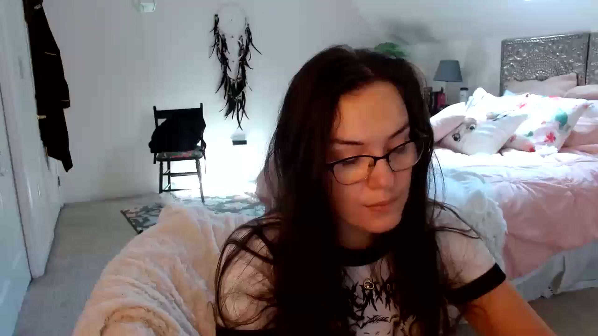 Gallery image thumbnail from BunnyNextDoor's myfreecams stream on, 10/17/2024, 15:38 image 11 of 20
