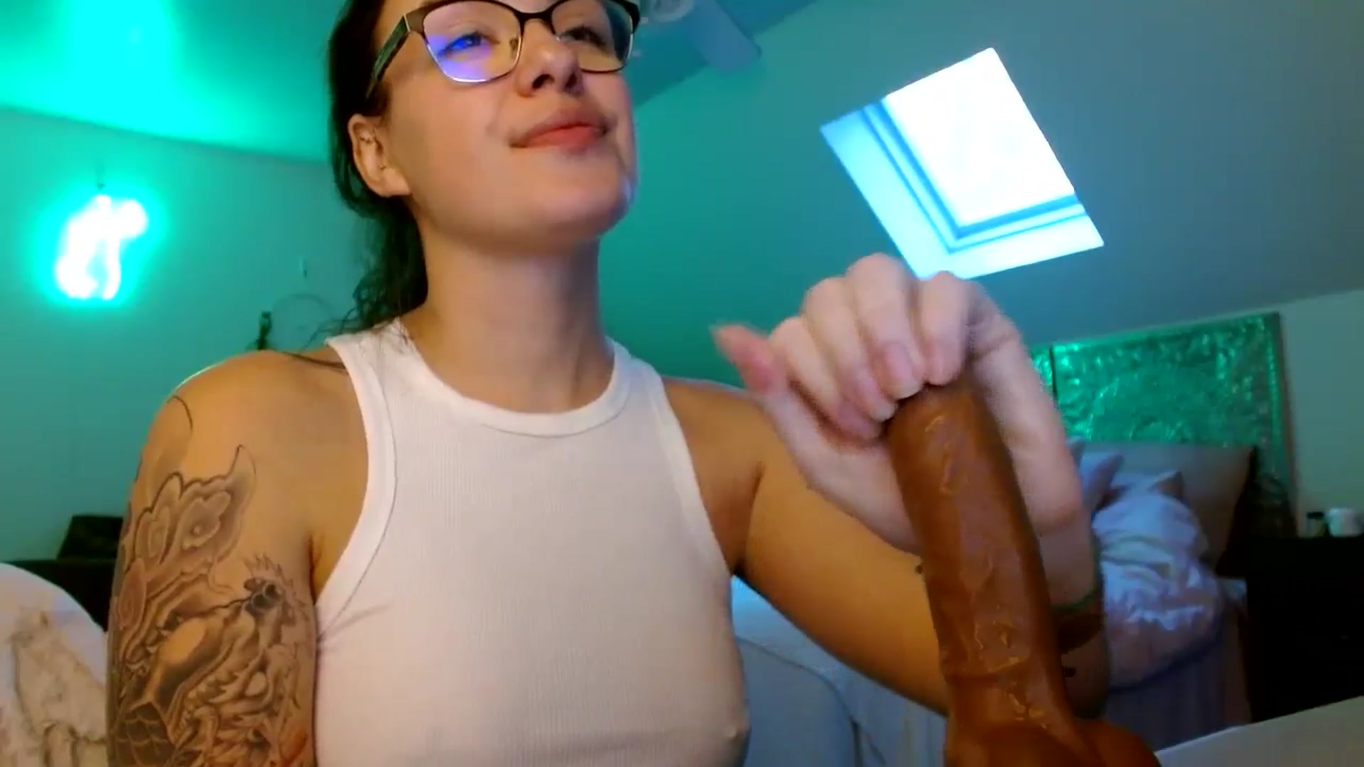 Gallery image thumbnail from BunnyNextDoor's myfreecams stream on, 10/24/2024, 22:04 image 8 of 20