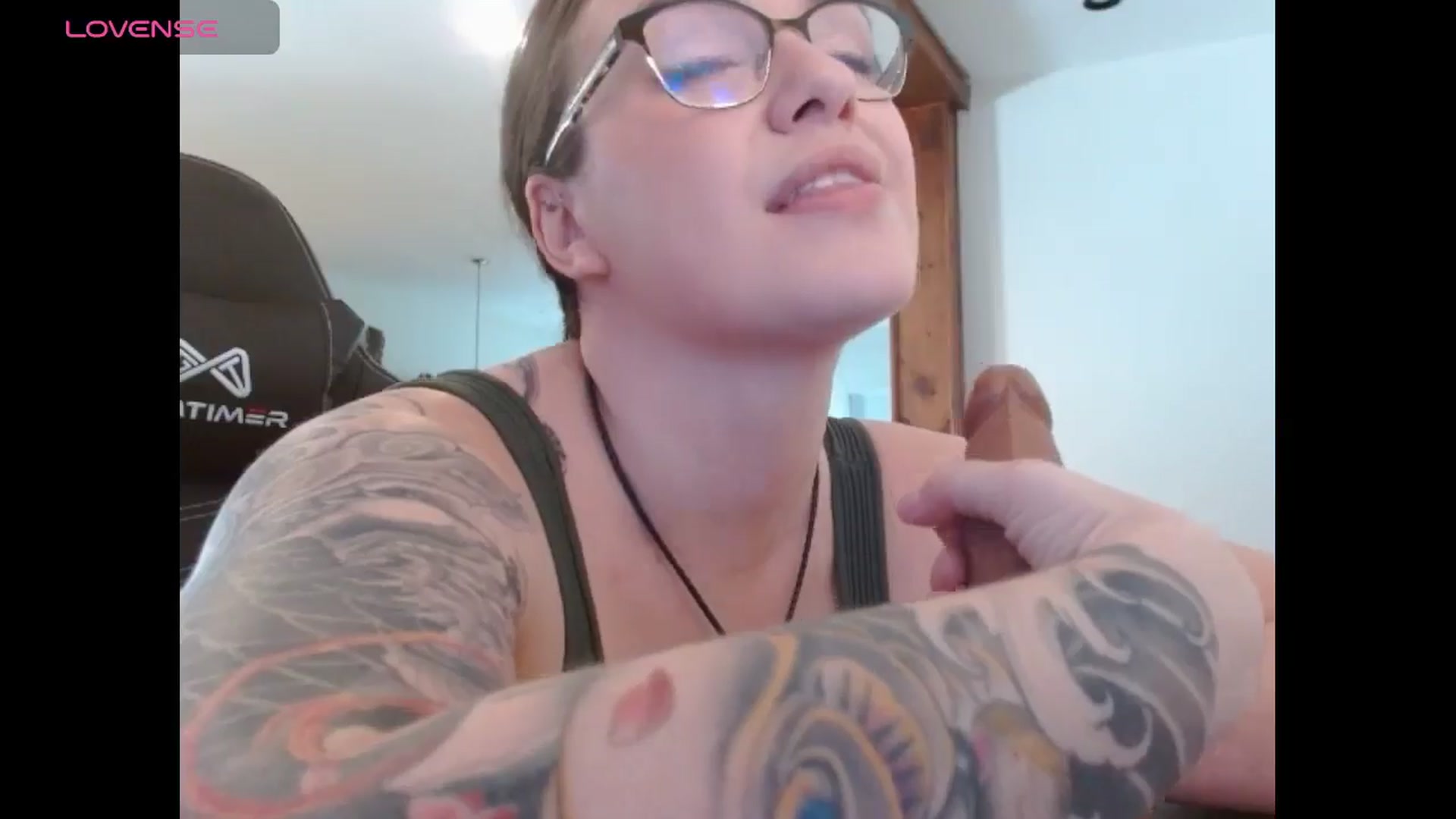 Gallery image thumbnail from BunnyNextDoor's myfreecams stream on, 05/01/2025, 19:55 image 18 of 20