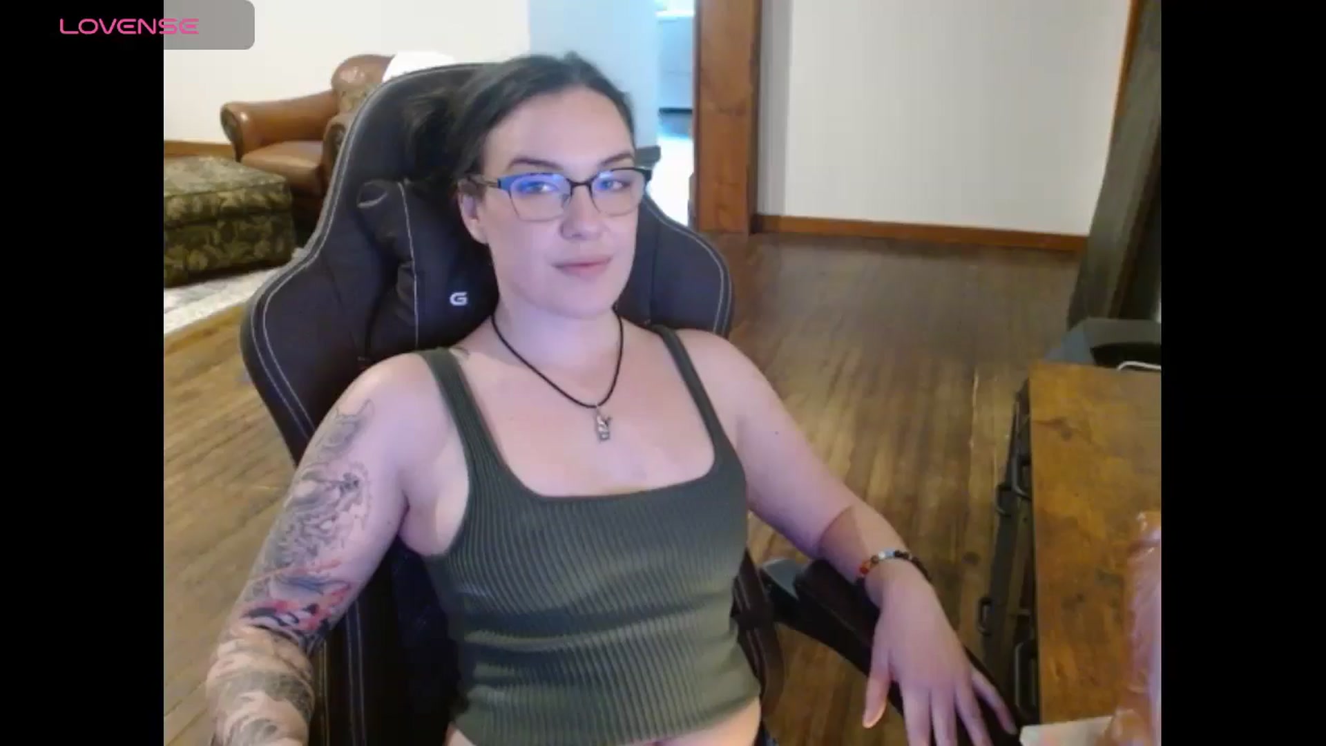 Gallery image thumbnail from BunnyNextDoor's myfreecams stream on, 05/01/2025, 21:19 image 1 of 20