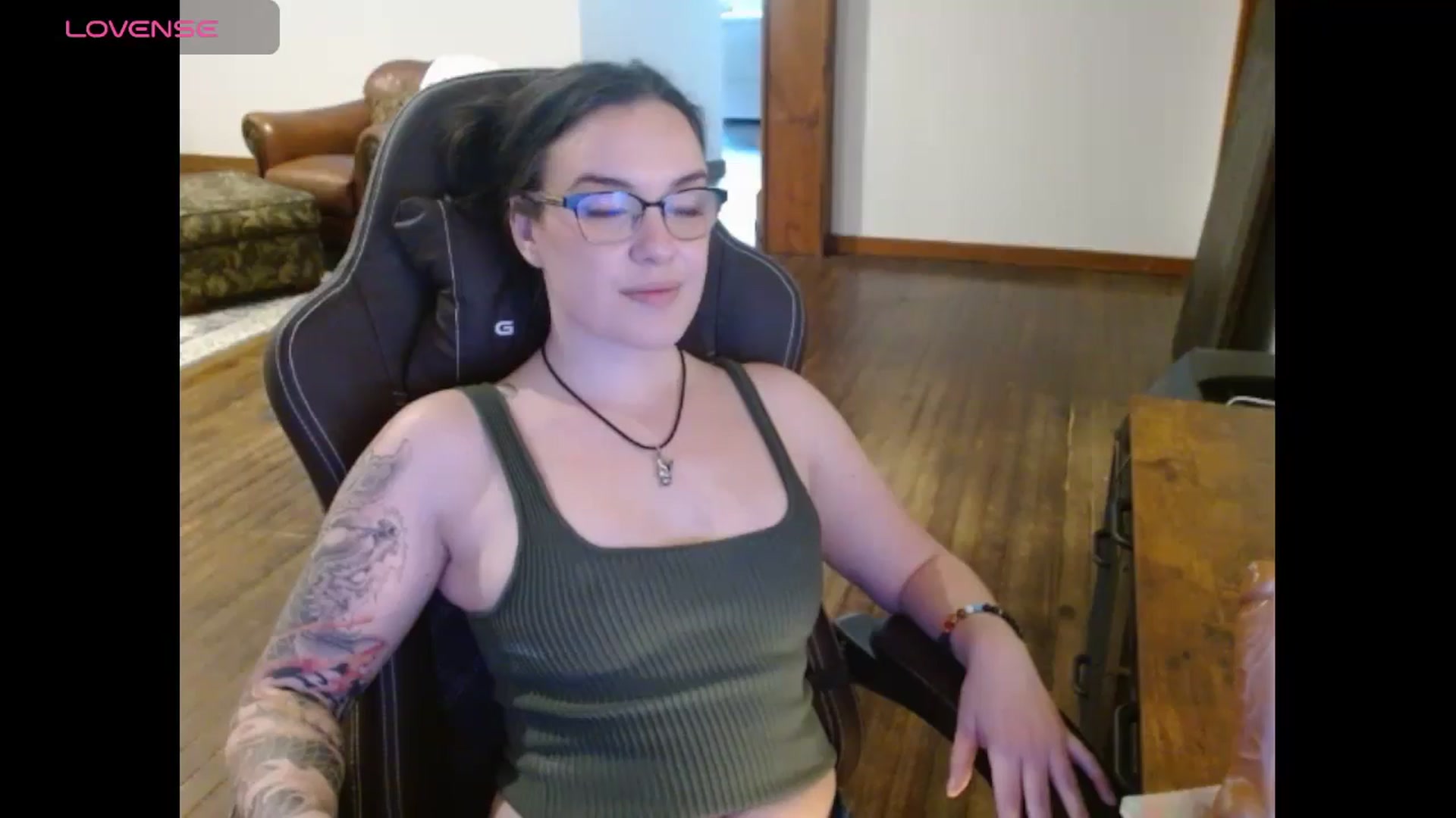 Gallery image thumbnail from BunnyNextDoor's myfreecams stream on, 05/01/2025, 21:19 image 2 of 20