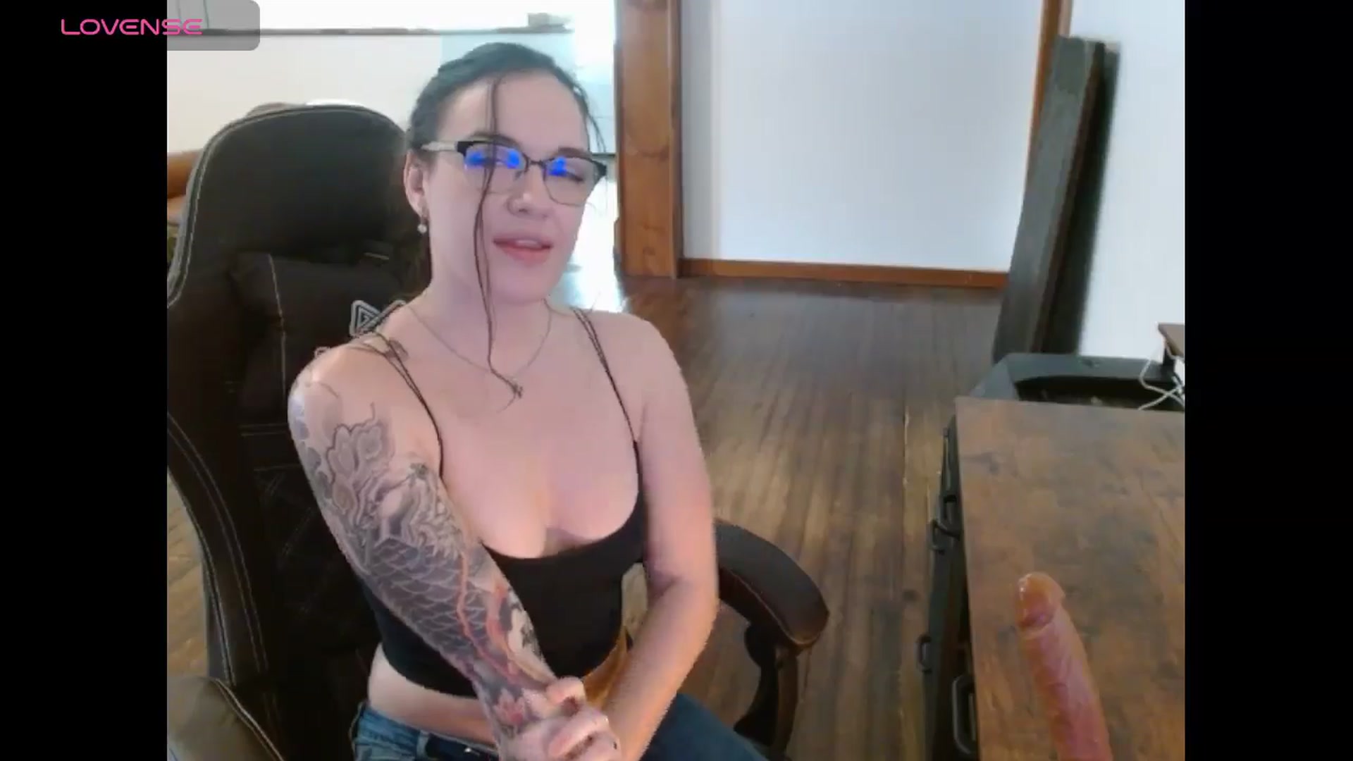 Gallery image thumbnail from BunnyNextDoor's myfreecams stream on, 05/02/2025, 18:08 image 9 of 20