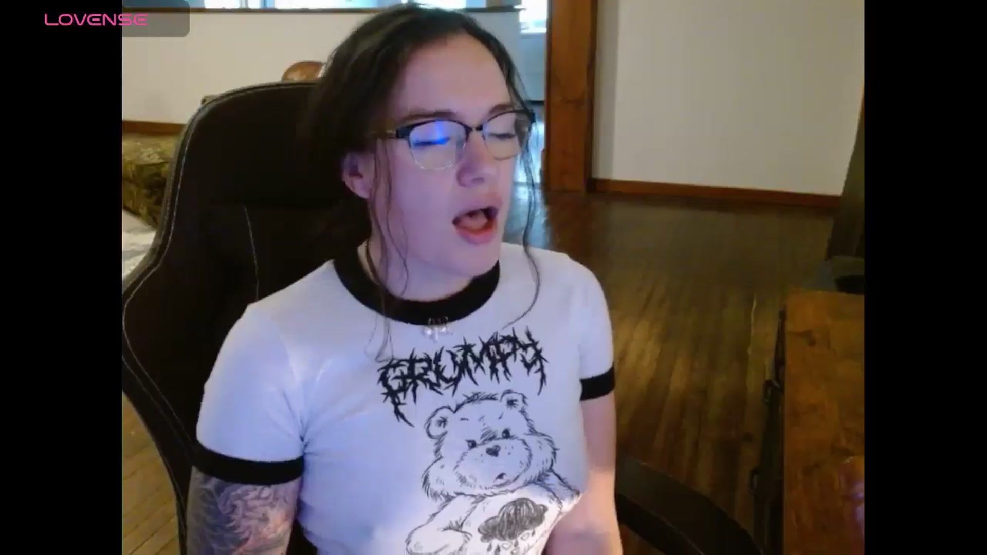 Gallery image thumbnail from BunnyNextDoor's myfreecams stream on, 05/05/2025, 18:12 image 10 of 20