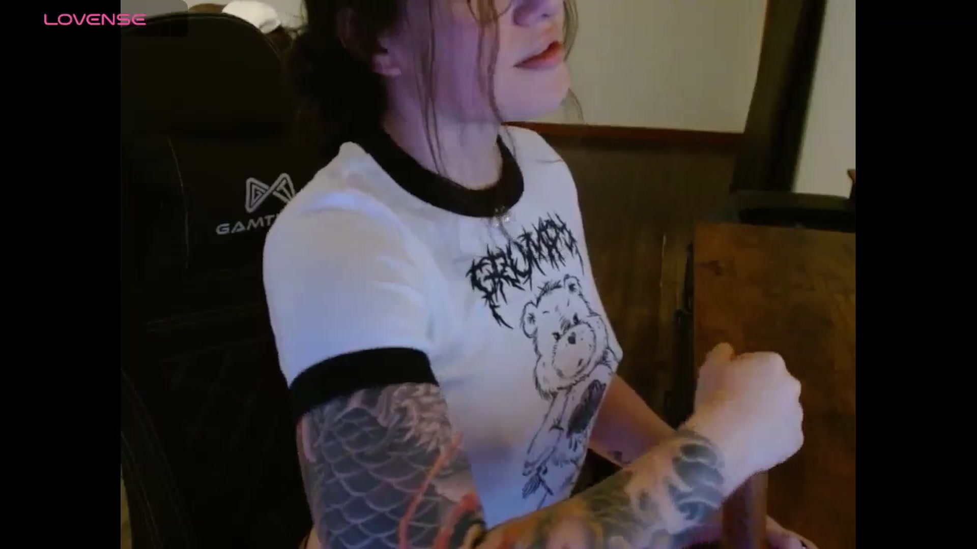 Gallery image thumbnail from BunnyNextDoor's myfreecams stream on, 05/05/2025, 20:07 image 7 of 20
