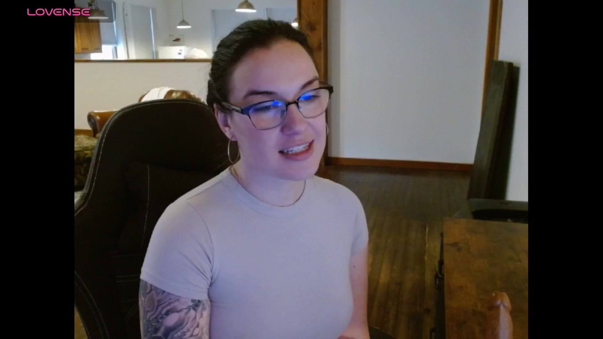 Gallery image thumbnail from BunnyNextDoor's myfreecams stream on, 05/06/2025, 20:05 image 20 of 20