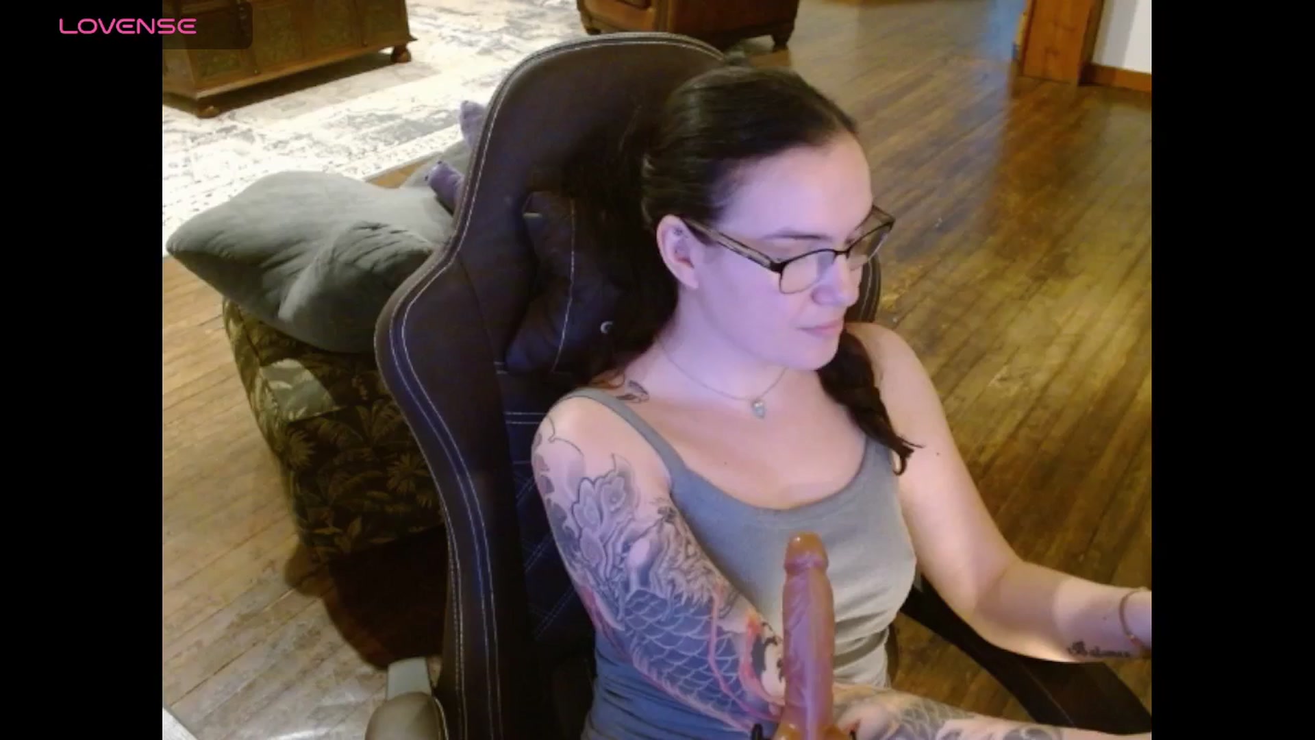 Gallery image thumbnail from BunnyNextDoor's myfreecams stream on, 05/08/2025, 17:48 image 17 of 20