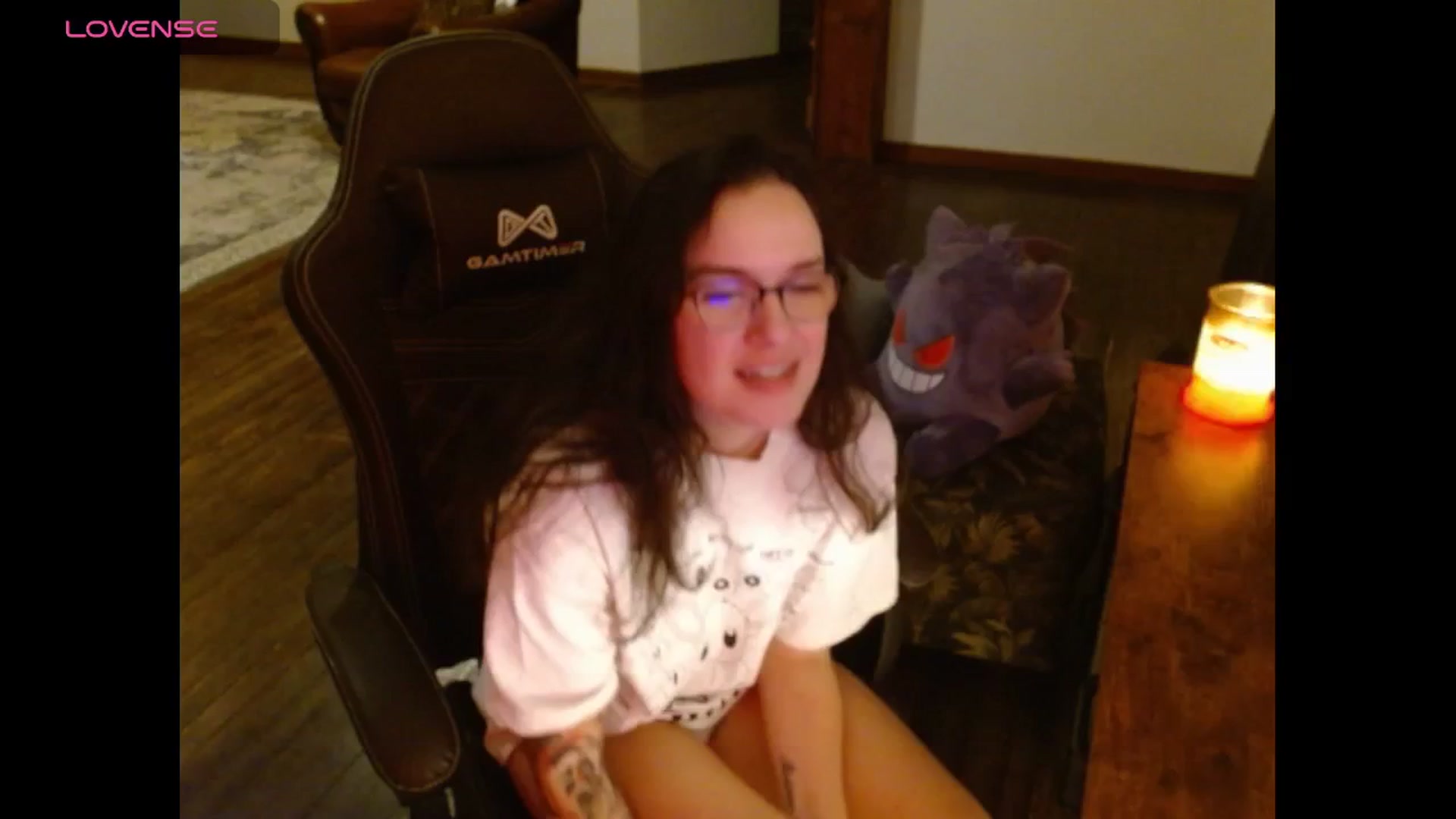 Gallery image thumbnail from BunnyNextDoor's myfreecams stream on, 05/09/2025, 24:20 image 7 of 20