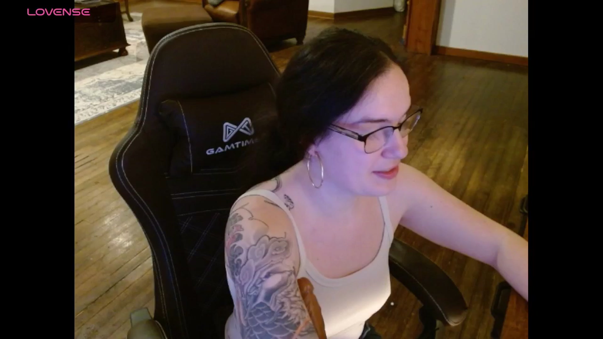 Gallery image thumbnail from BunnyNextDoor's myfreecams stream on, 05/13/2025, 04:22 image 4 of 20