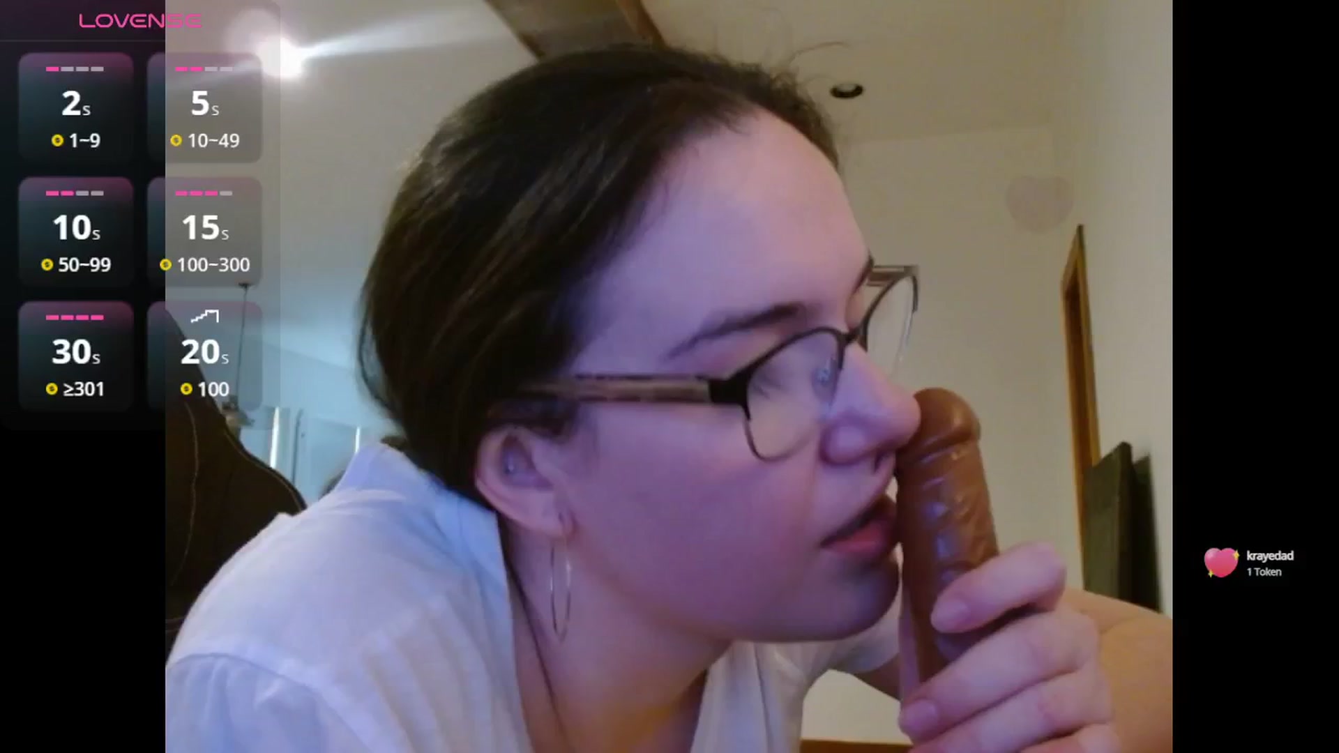 Gallery image thumbnail from BunnyNextDoor's myfreecams stream on, 05/13/2025, 15:23 image 18 of 20