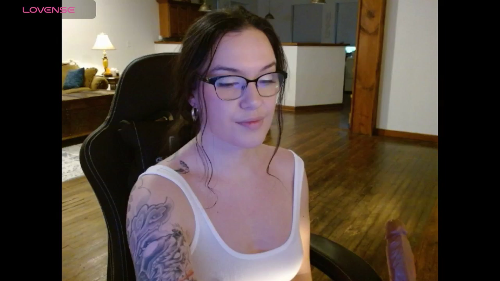 Gallery image thumbnail from BunnyNextDoor's myfreecams stream on, 05/14/2025, 23:38 image 18 of 20