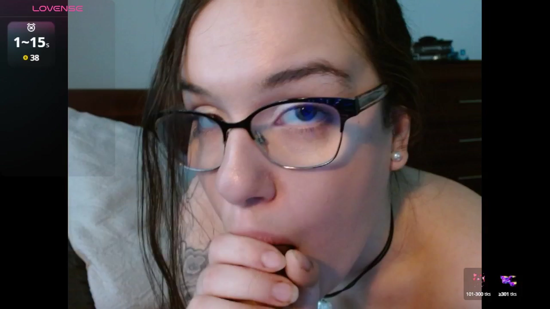 Gallery image thumbnail from BunnyNextDoor's myfreecams stream on, 05/19/2025, 17:58 image 12 of 20