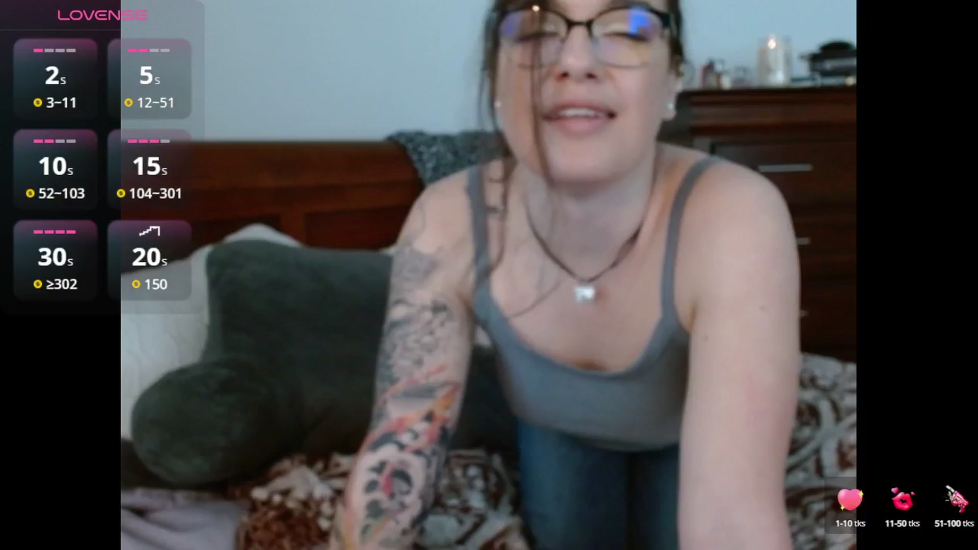 Gallery image thumbnail from BunnyNextDoor's myfreecams stream on, 05/19/2025, 17:58 image 6 of 20