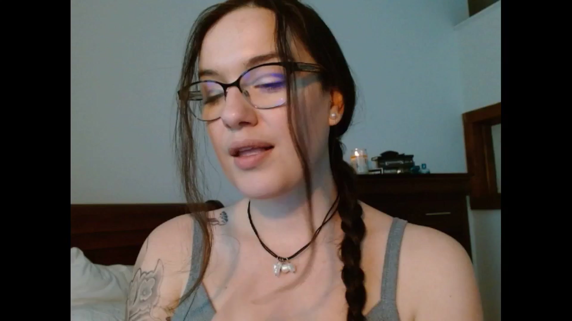Gallery image thumbnail from BunnyNextDoor's myfreecams stream on, 05/19/2025, 20:54 image 16 of 20
