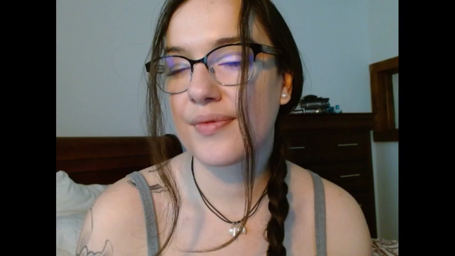 Gallery image thumbnail from BunnyNextDoor's myfreecams stream on, 05/19/2025, 20:54 image 14 of 20