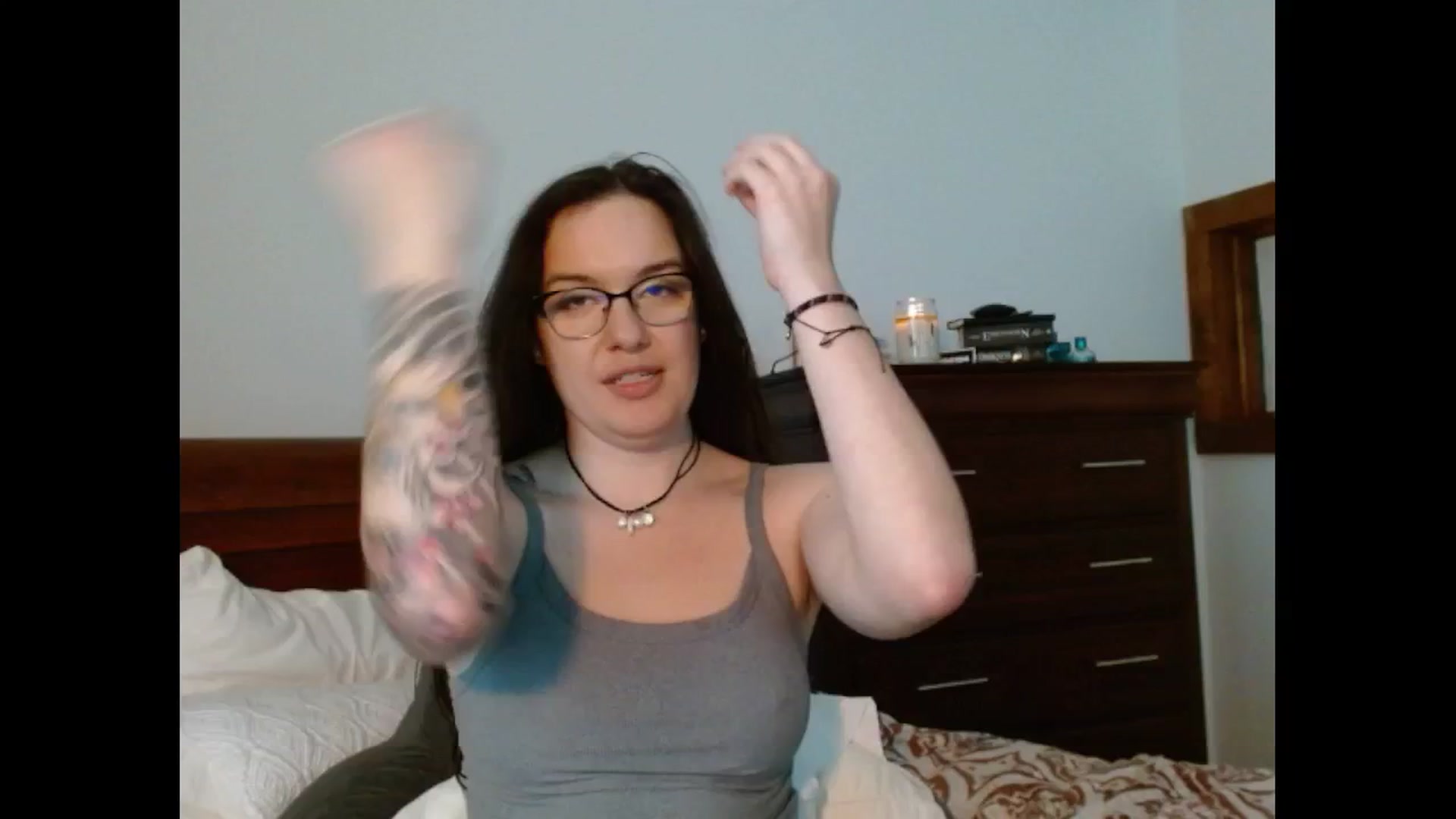 Gallery image thumbnail from BunnyNextDoor's myfreecams stream on, 05/19/2025, 20:54 image 12 of 20