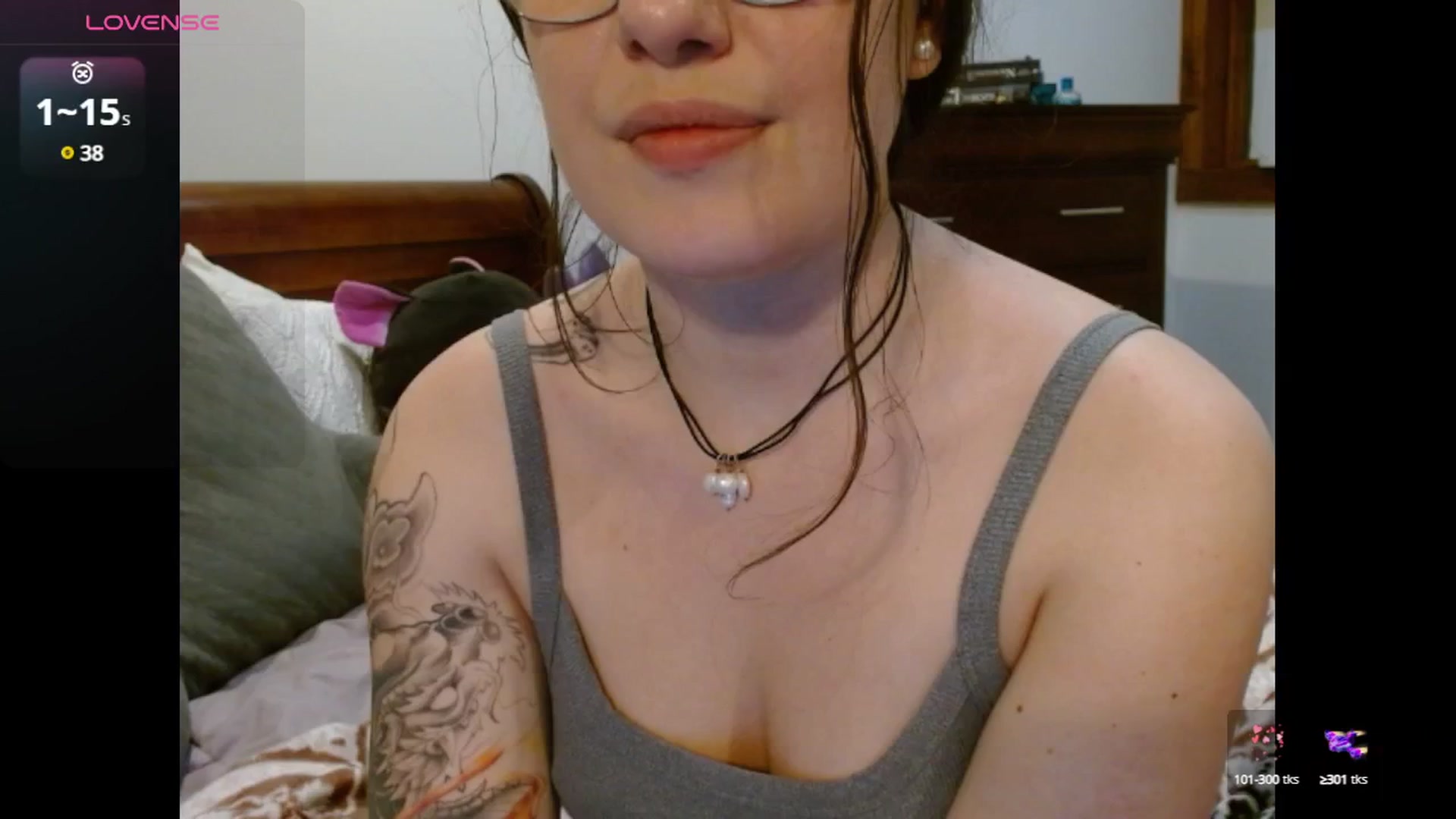 Gallery image thumbnail from BunnyNextDoor's myfreecams stream on, 05/20/2025, 02:45 image 4 of 20