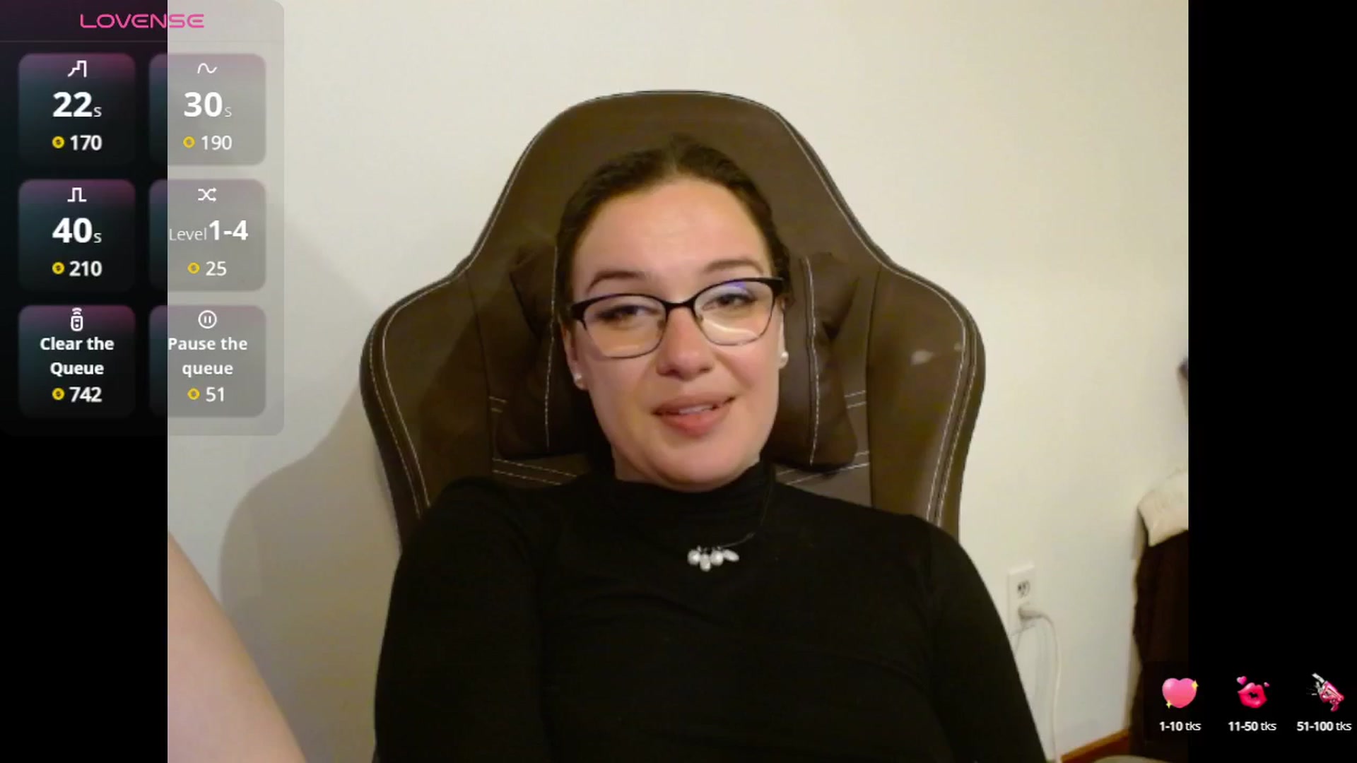 Gallery image thumbnail from BunnyNextDoor's myfreecams stream on, 05/28/2025, 03:16 image 14 of 20