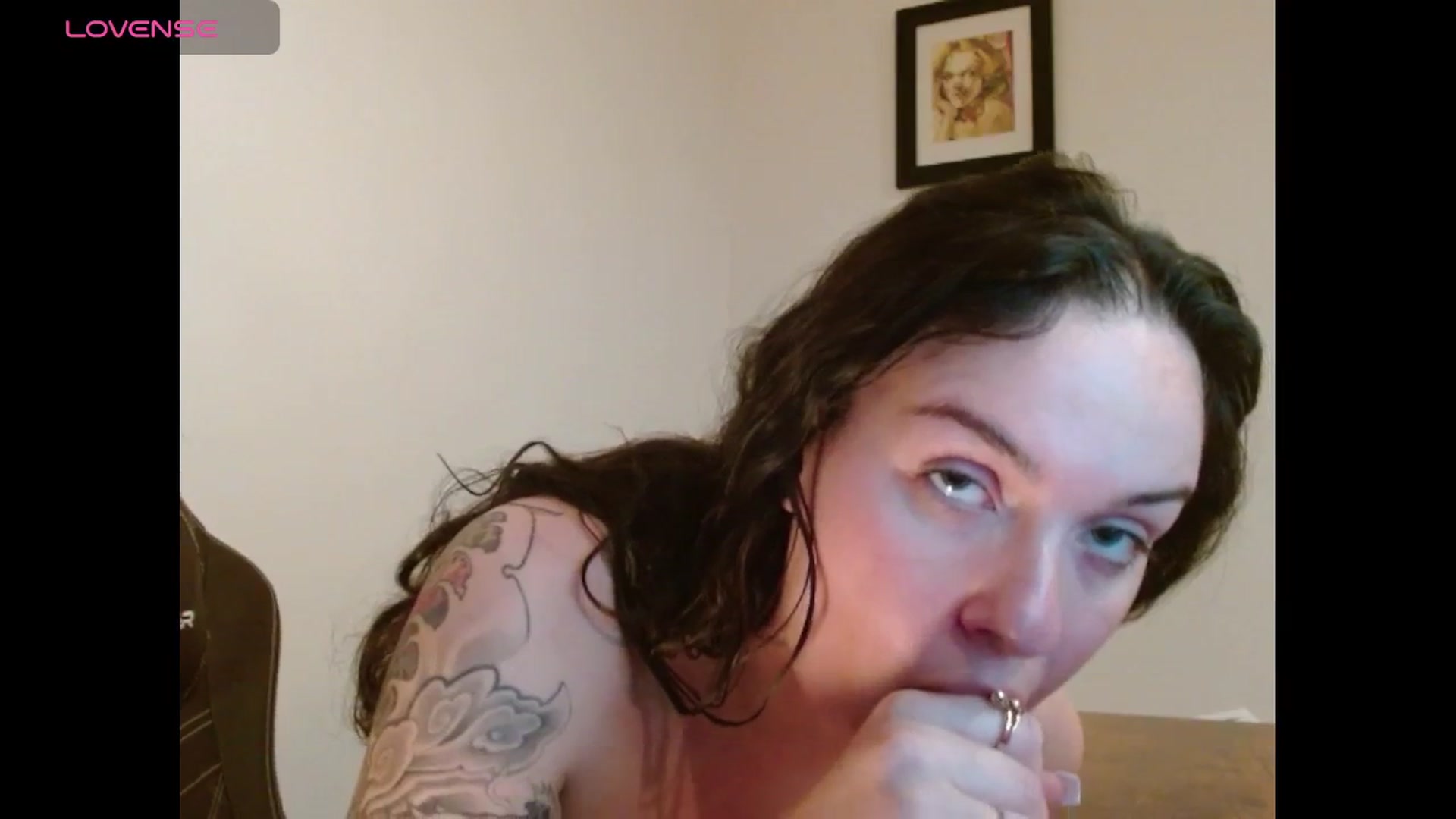 Gallery image thumbnail from BunnyNextDoor's myfreecams stream on, 06/03/2025, 02:37 image 12 of 20