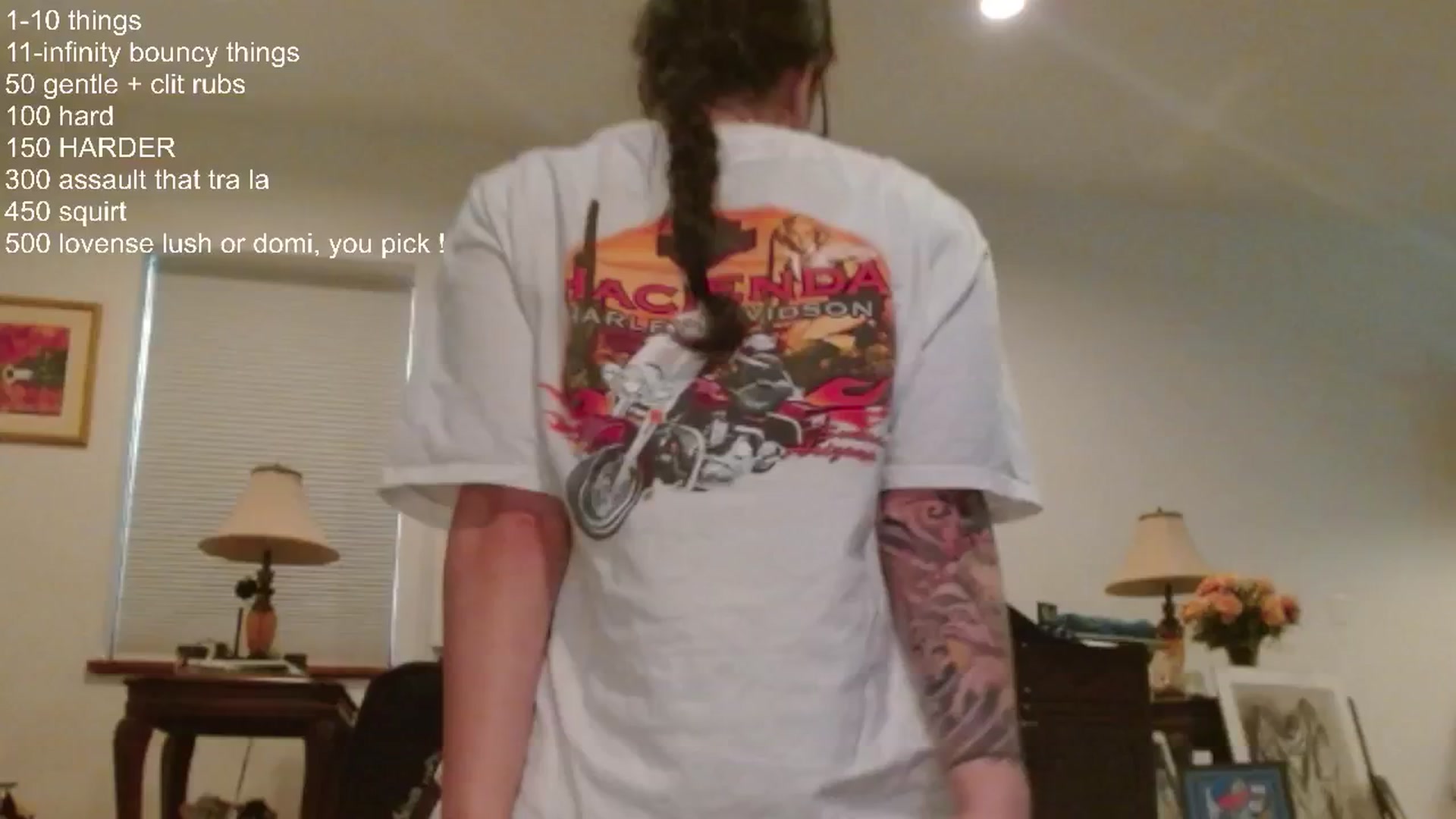Gallery image thumbnail from BunnyNextDoor's myfreecams stream on, 06/07/2025, 19:02 image 7 of 20