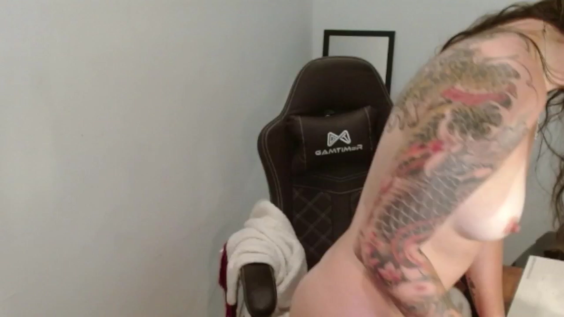 Gallery image thumbnail from BunnyNextDoor's myfreecams stream on, 07/11/2025, 13:45 image 9 of 20