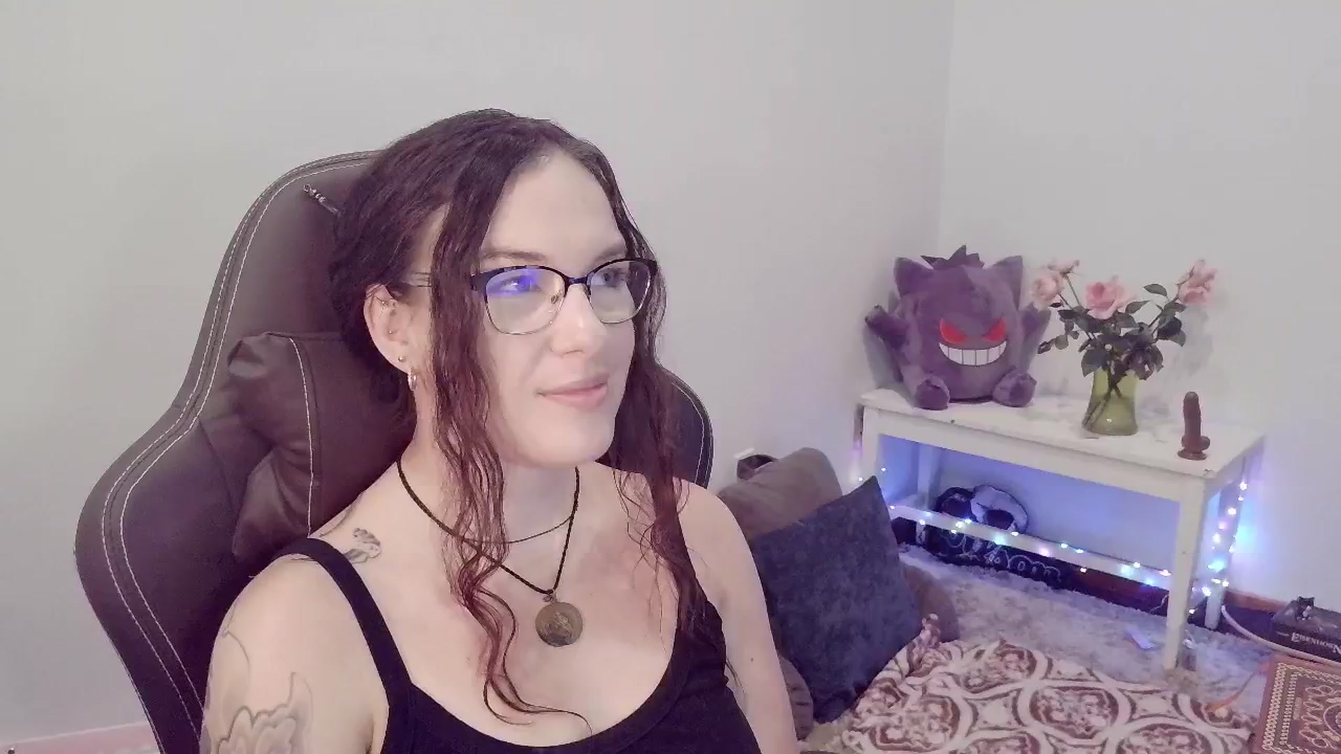 Gallery image thumbnail from BunnyNextDoor's myfreecams stream on, 08/12/2025, 18:36 image 1 of 20